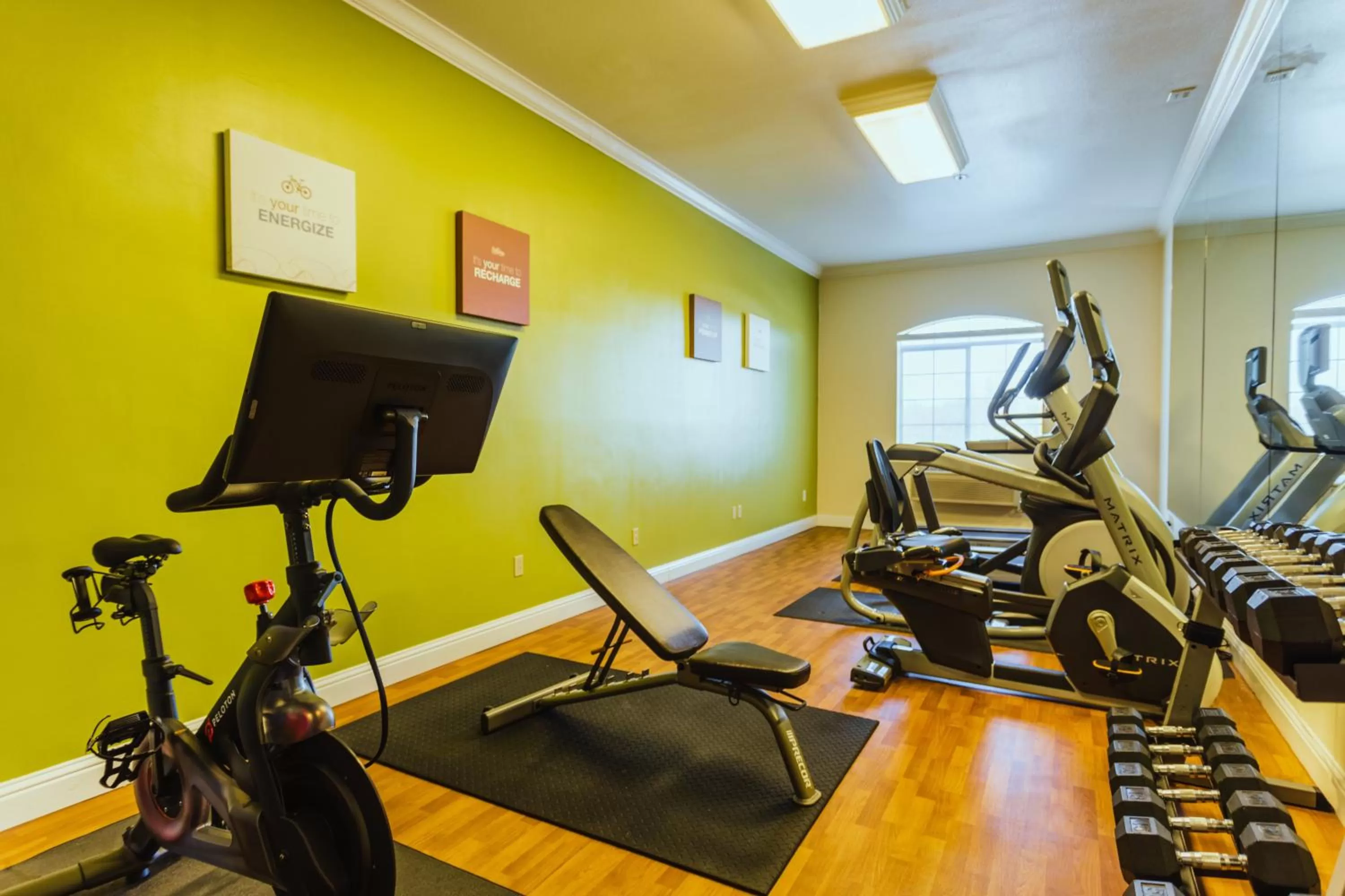 Spa and wellness centre/facilities in Holiday Inn Express Davis-University Area by IHG