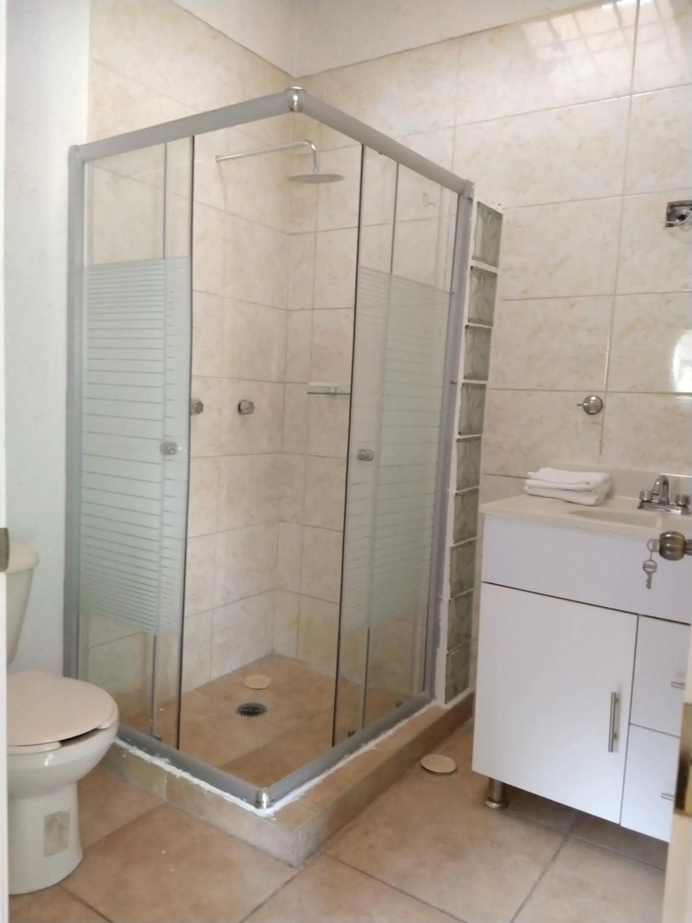 Shower, Bathroom in Casa Culhuac