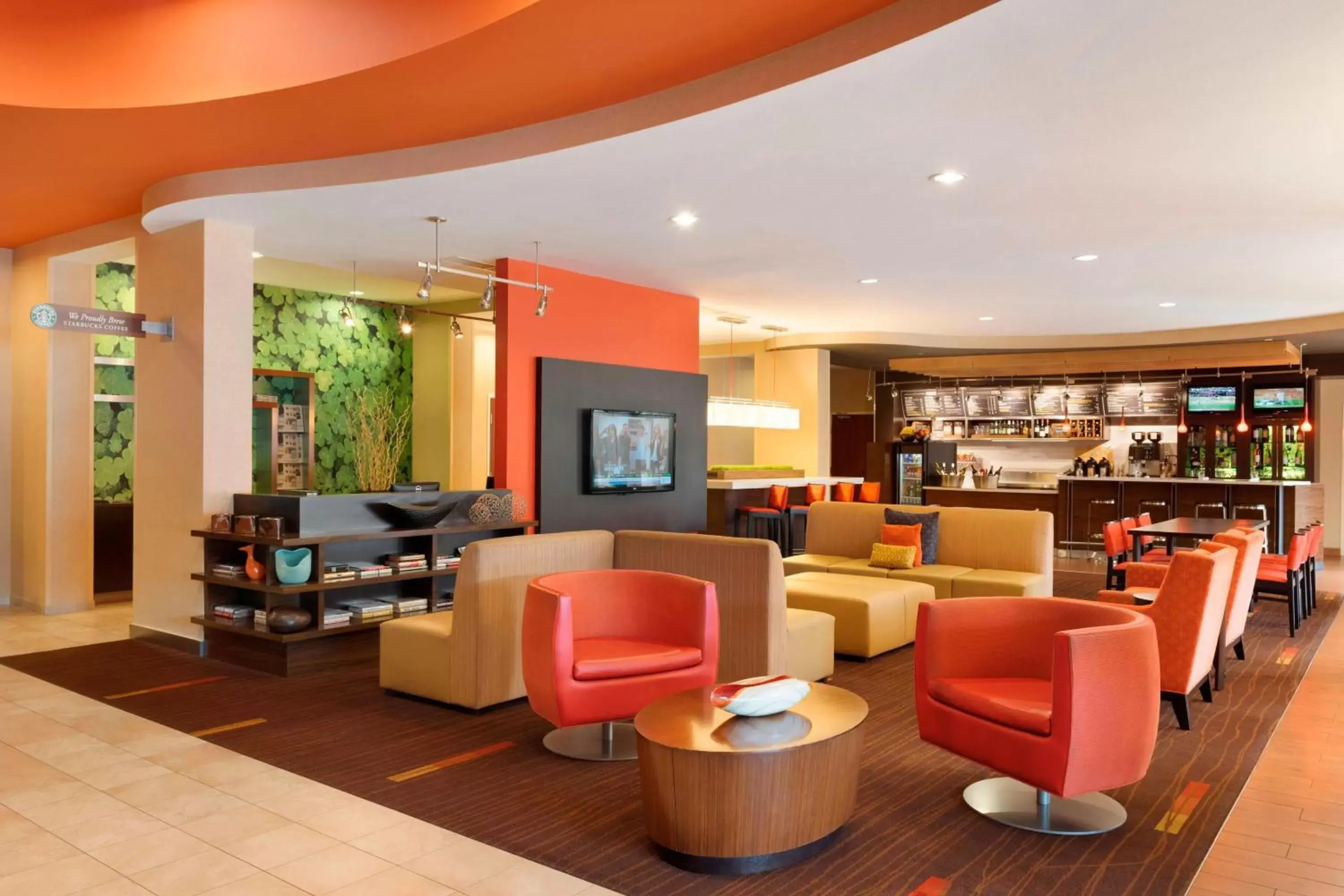 Lobby or reception, Lounge/Bar in Courtyard by Marriott Peoria