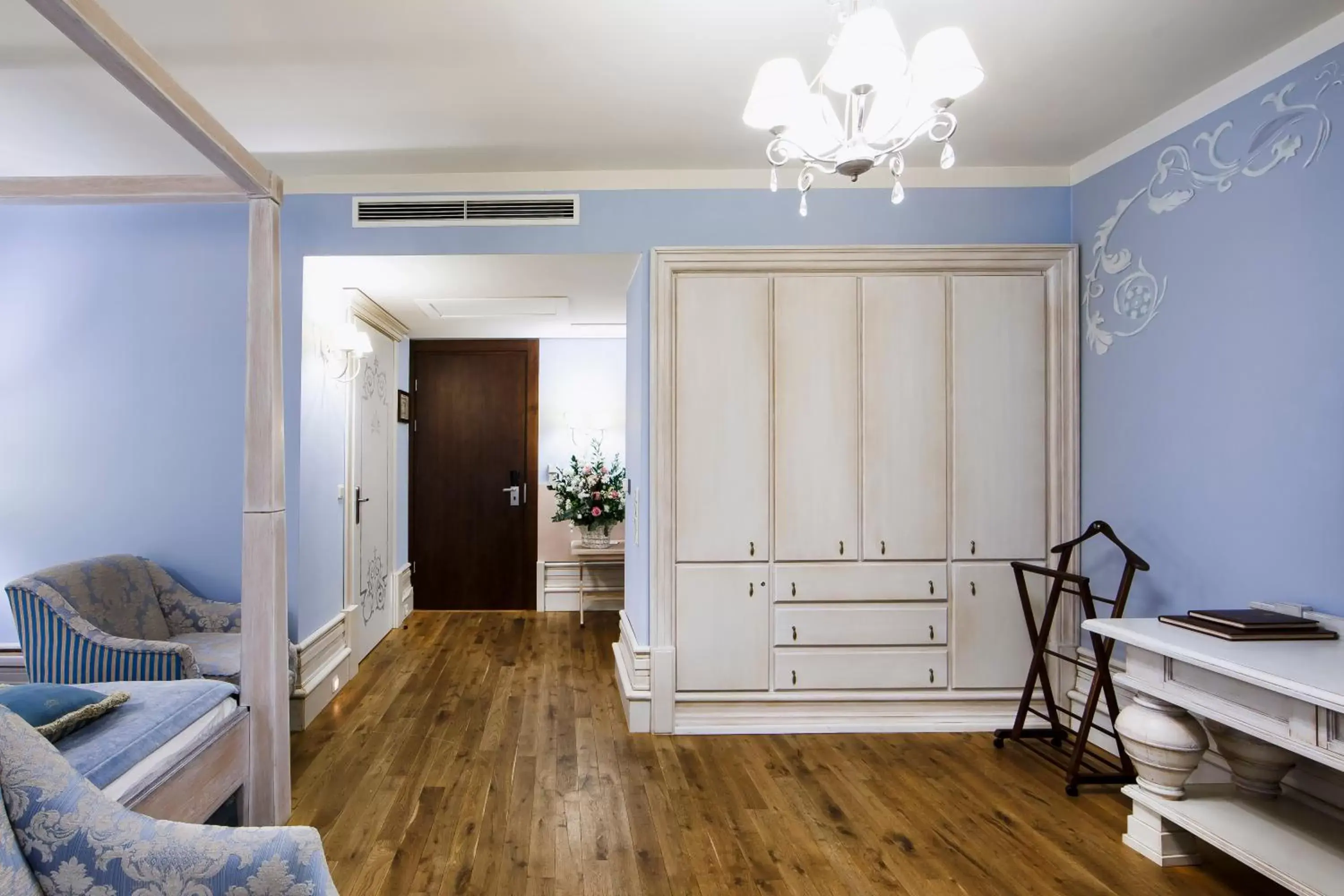 Photo of the whole room, TV/Entertainment Center in Hotel Król Kazimierz