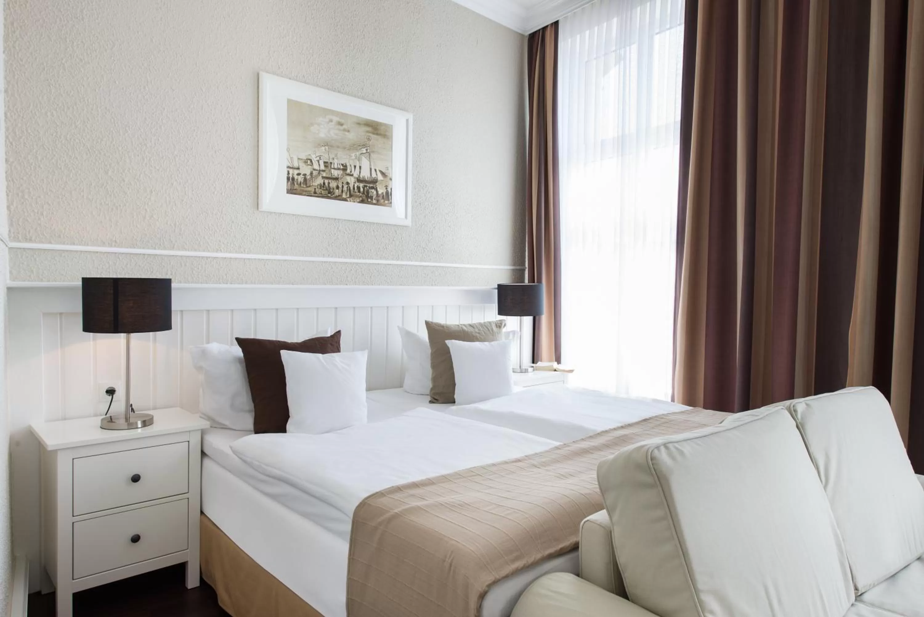 Bed in Hotel Stralsund