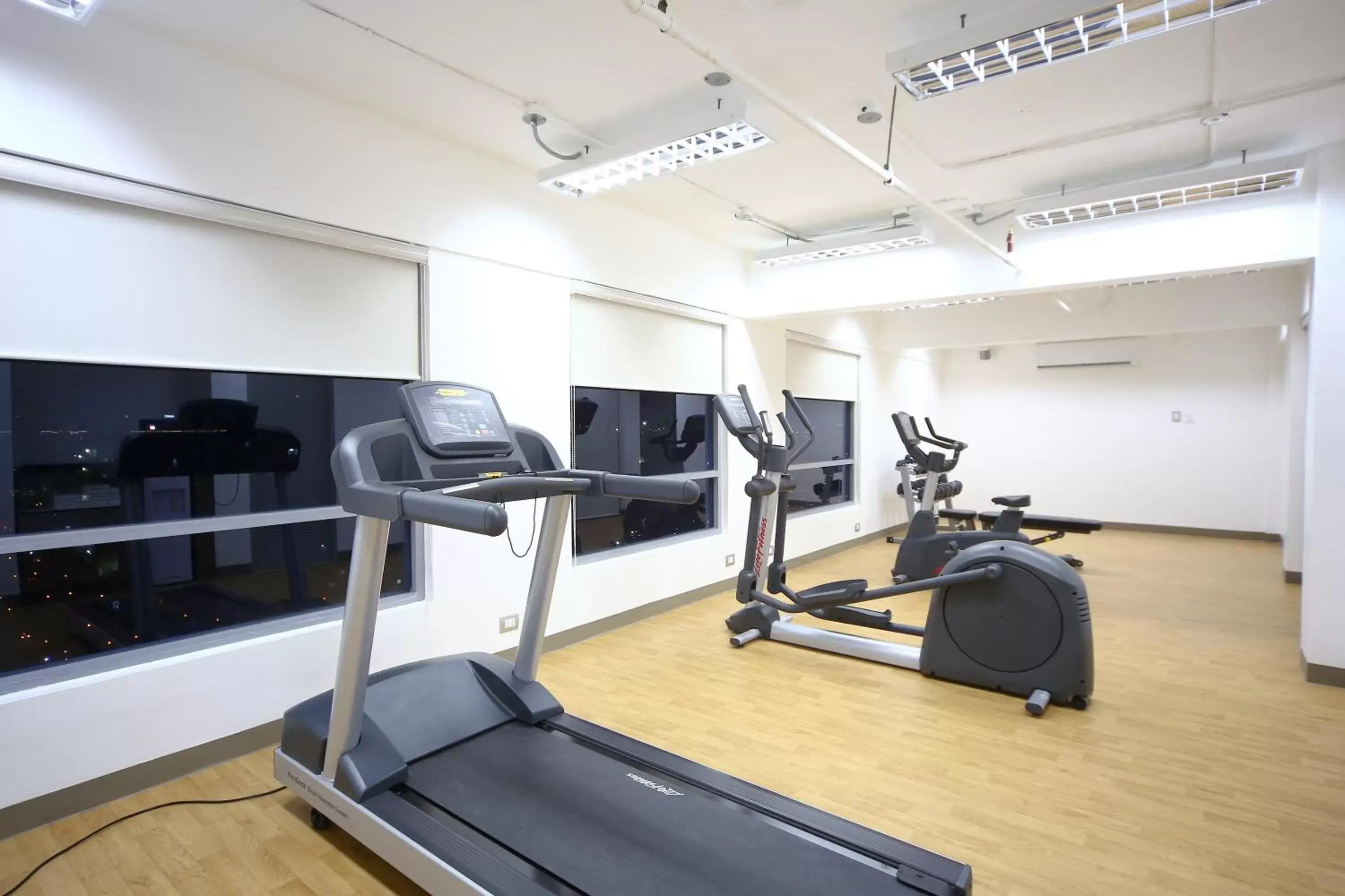 Fitness centre/facilities, Fitness Center/Facilities in TRYP by Wyndham Mall of Asia Manila