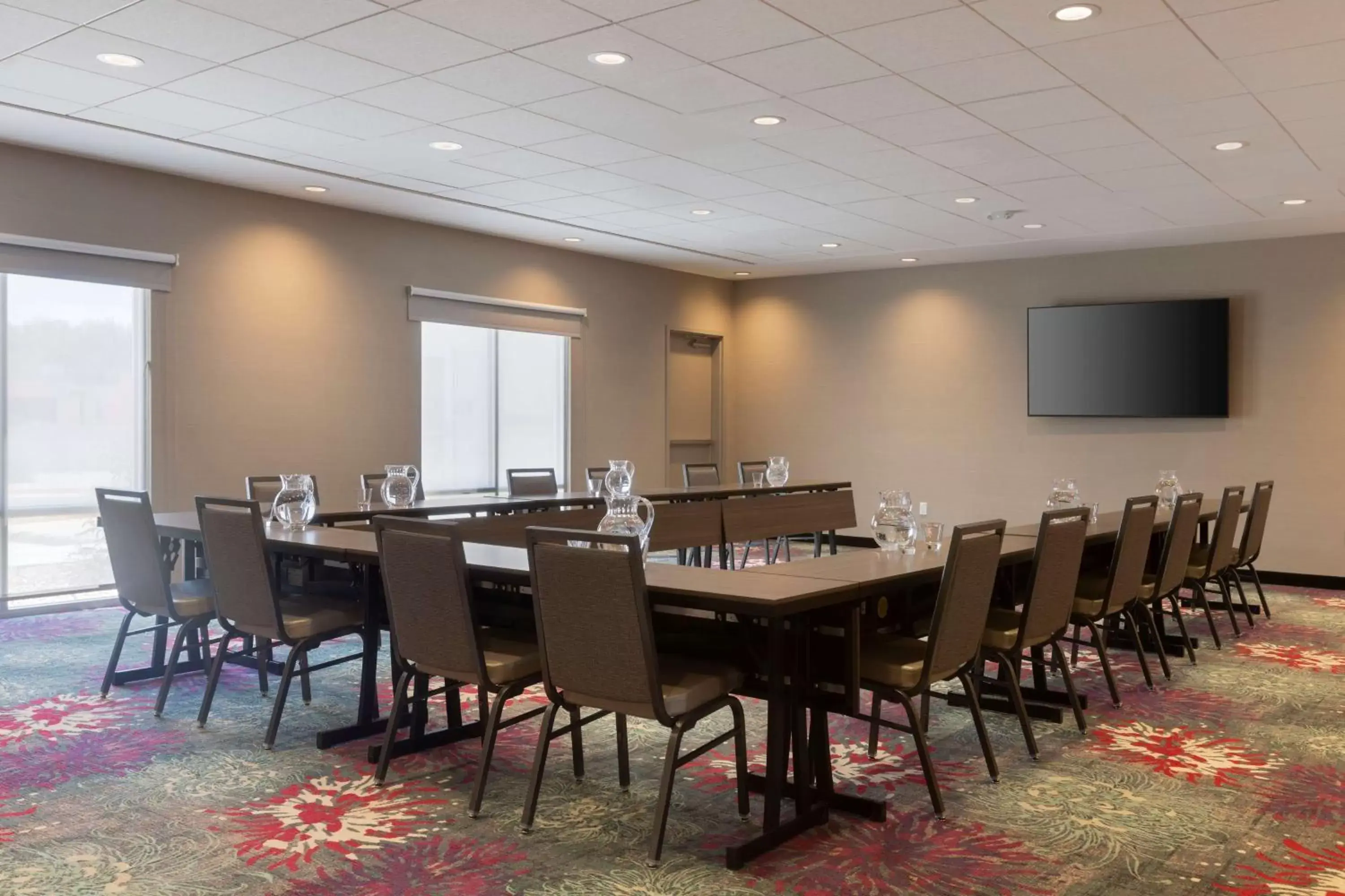 Meeting/conference room in Home2 Suites By Hilton Clovis