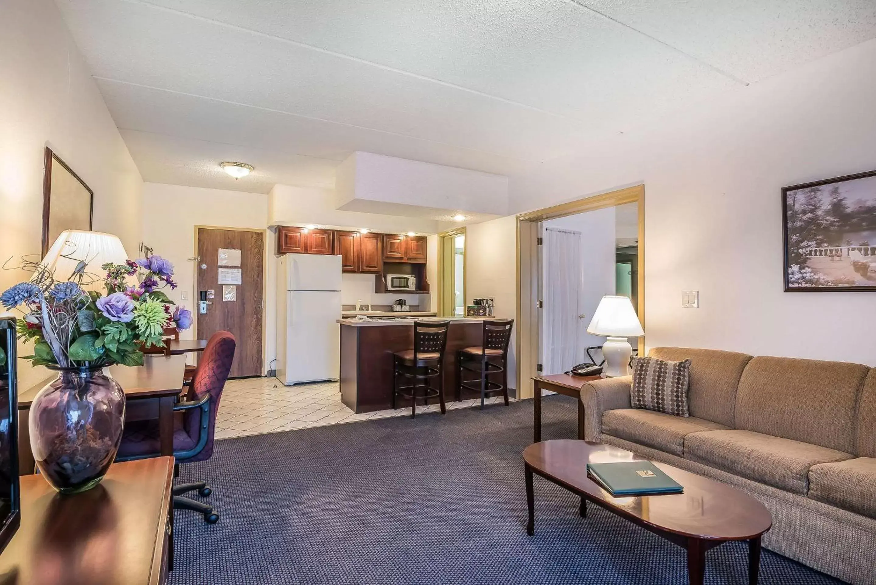 Bedroom, Seating Area in Quality Inn & Suites Albany Airport