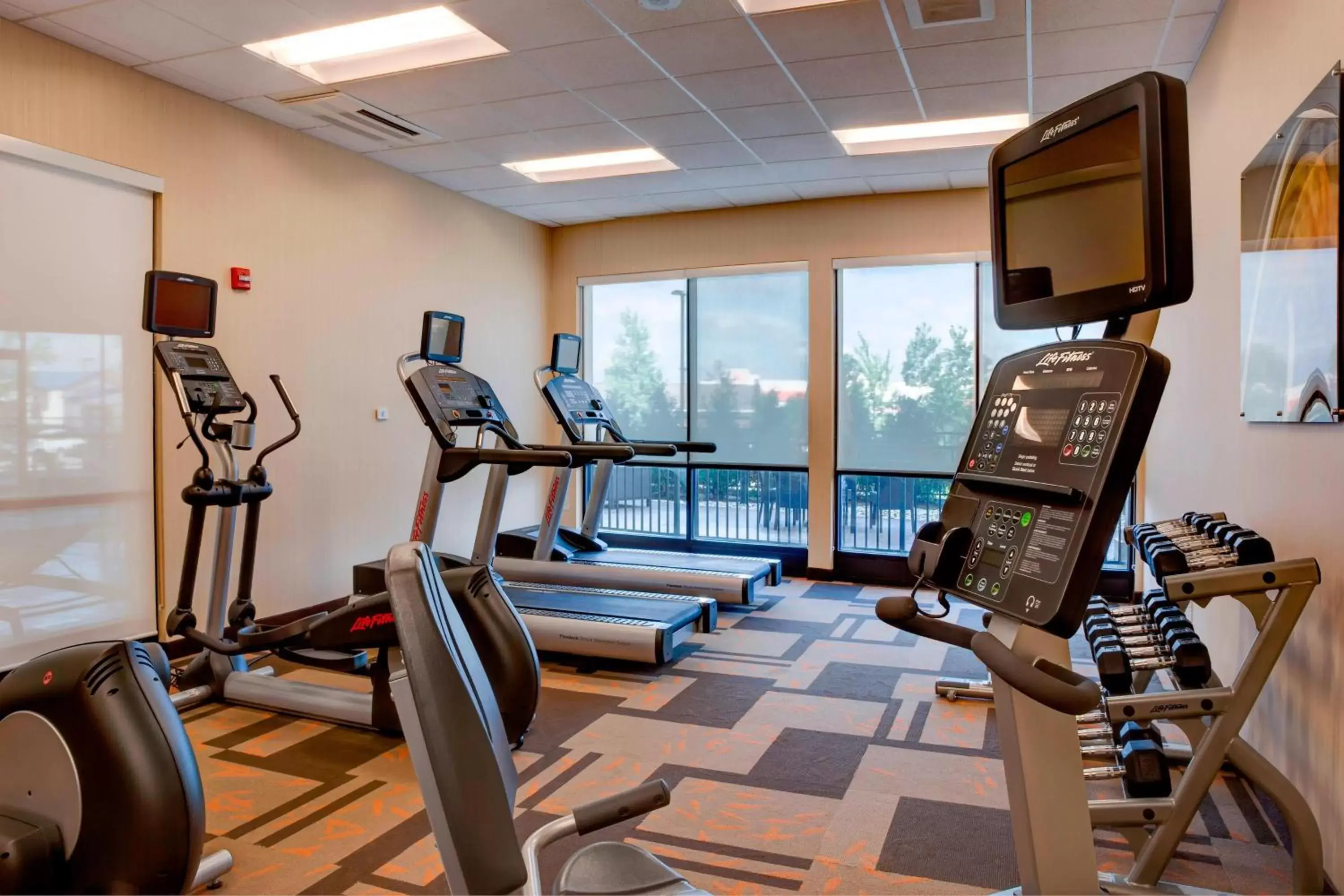 Fitness centre/facilities, Fitness Center/Facilities in Courtyard by Marriott Indianapolis Noblesville