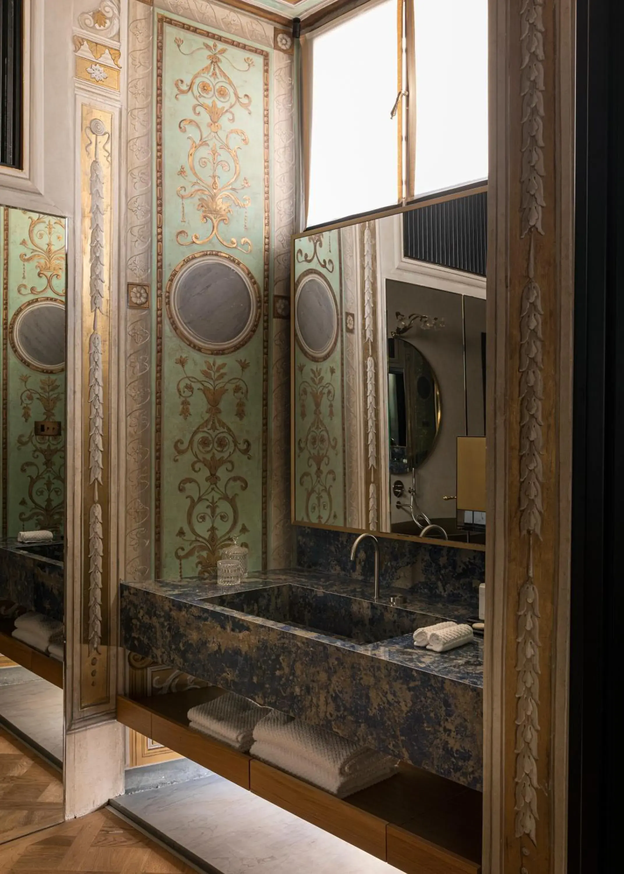 Bathroom in Hotel Vilòn - Small Luxury Hotels of the World