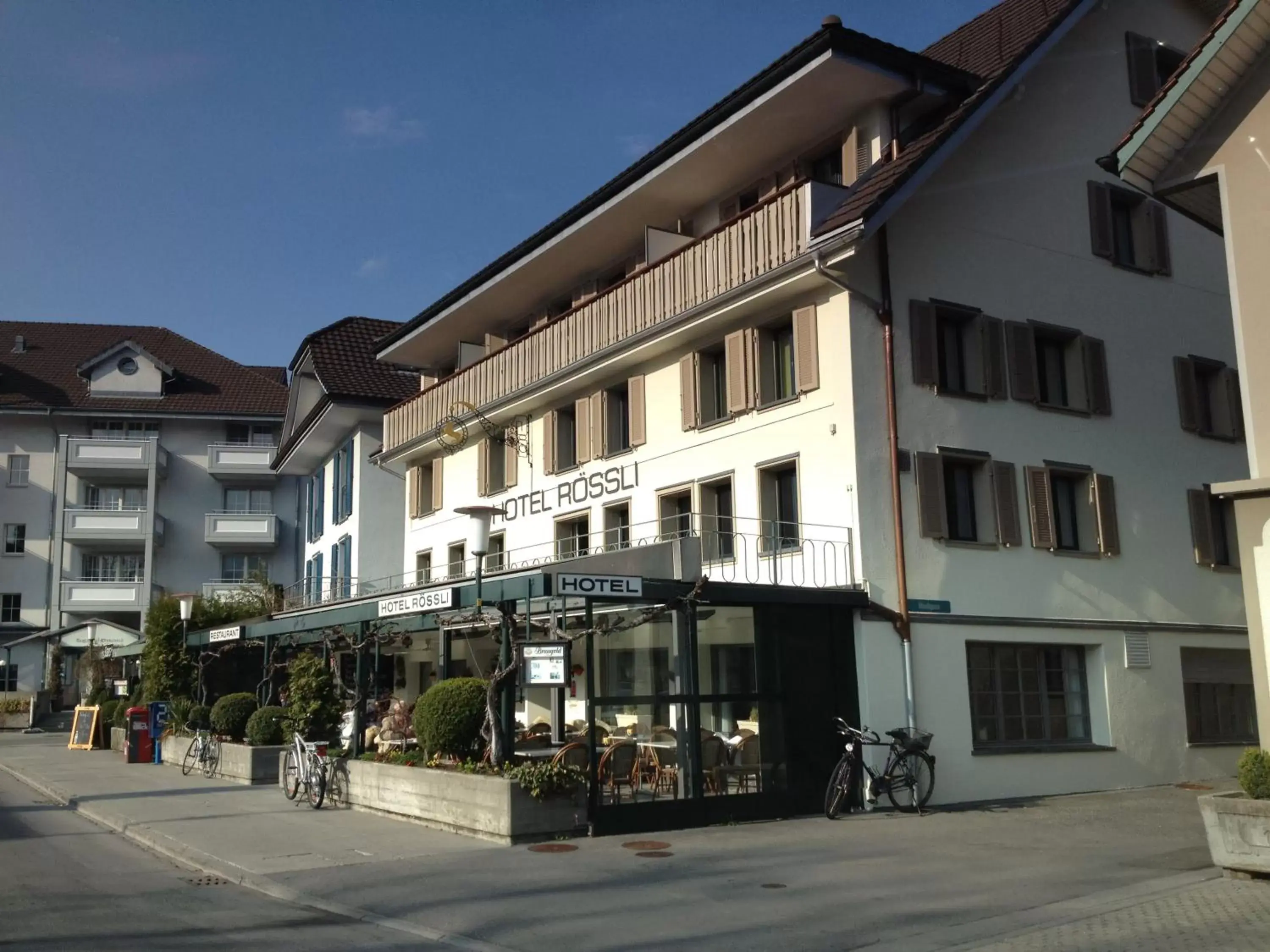 Facade/entrance, Property Building in Hotel & Restaurant Rössli