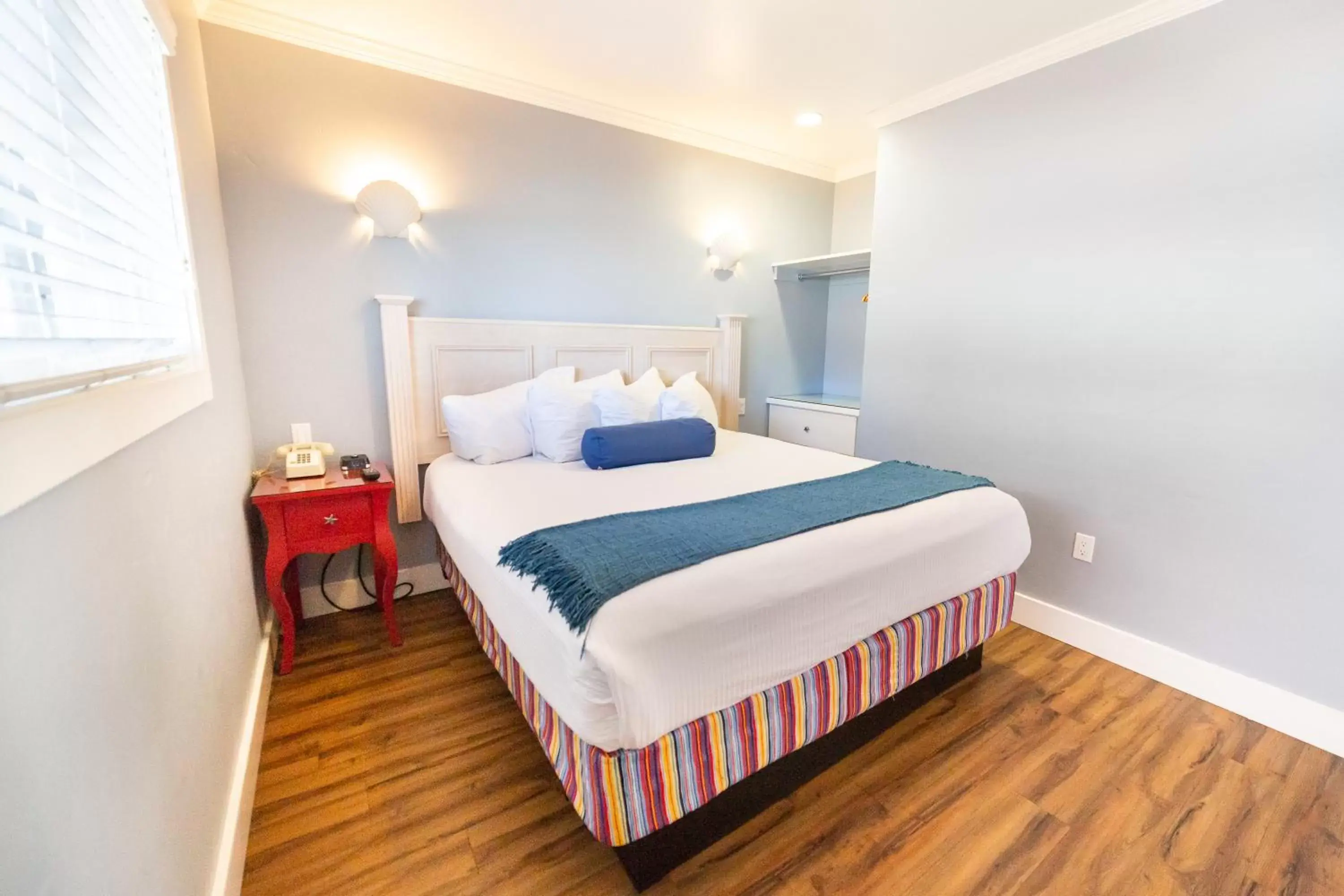 Bedroom, Bed in Beach Street Inn and Suites