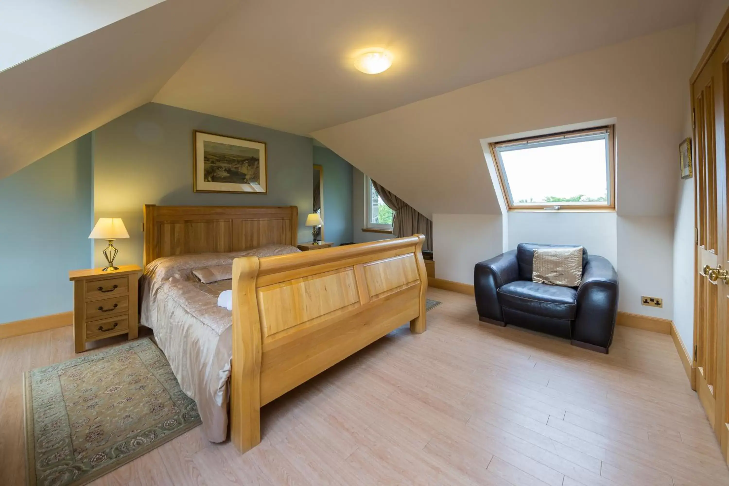 Bedroom, Seating Area in Errichel House and Cottages