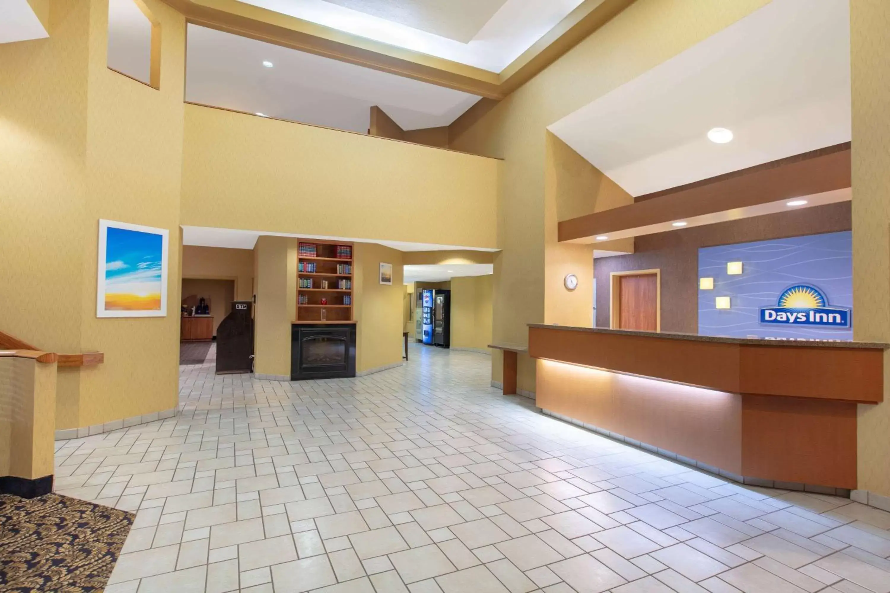 Lobby or reception, Lobby/Reception in Days Inn by Wyndham Tulsa Central
