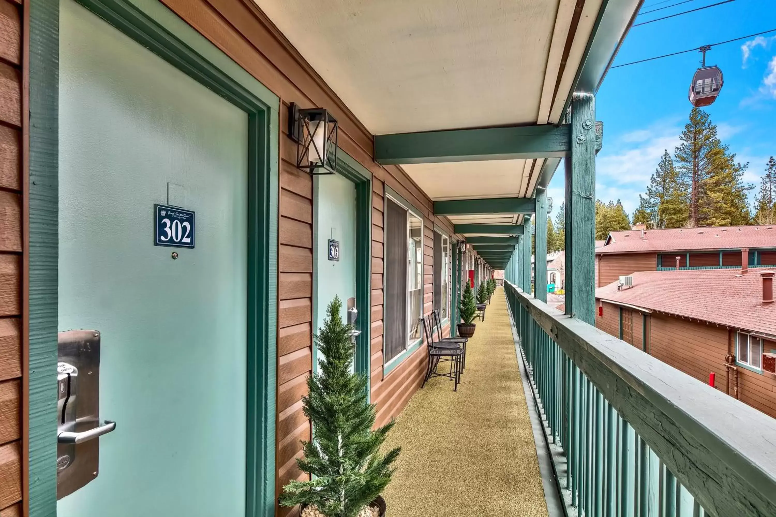 Balcony/Terrace in Forest Suites Resort at the Heavenly Village