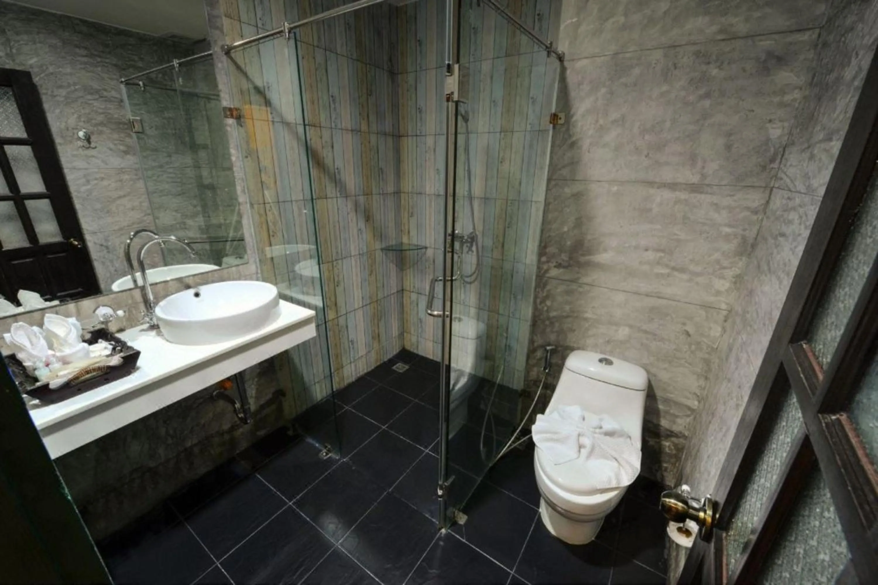 Bathroom in Baan PhuAnda Phuket