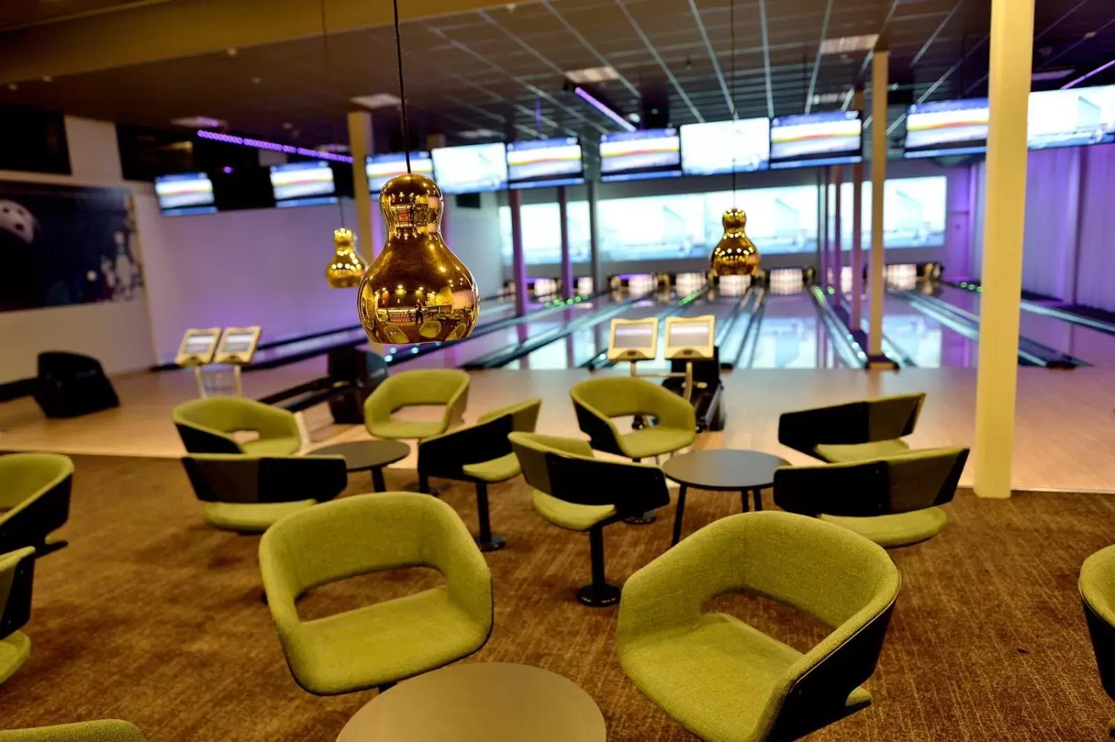 Bowling in Grand Hotel Lapland