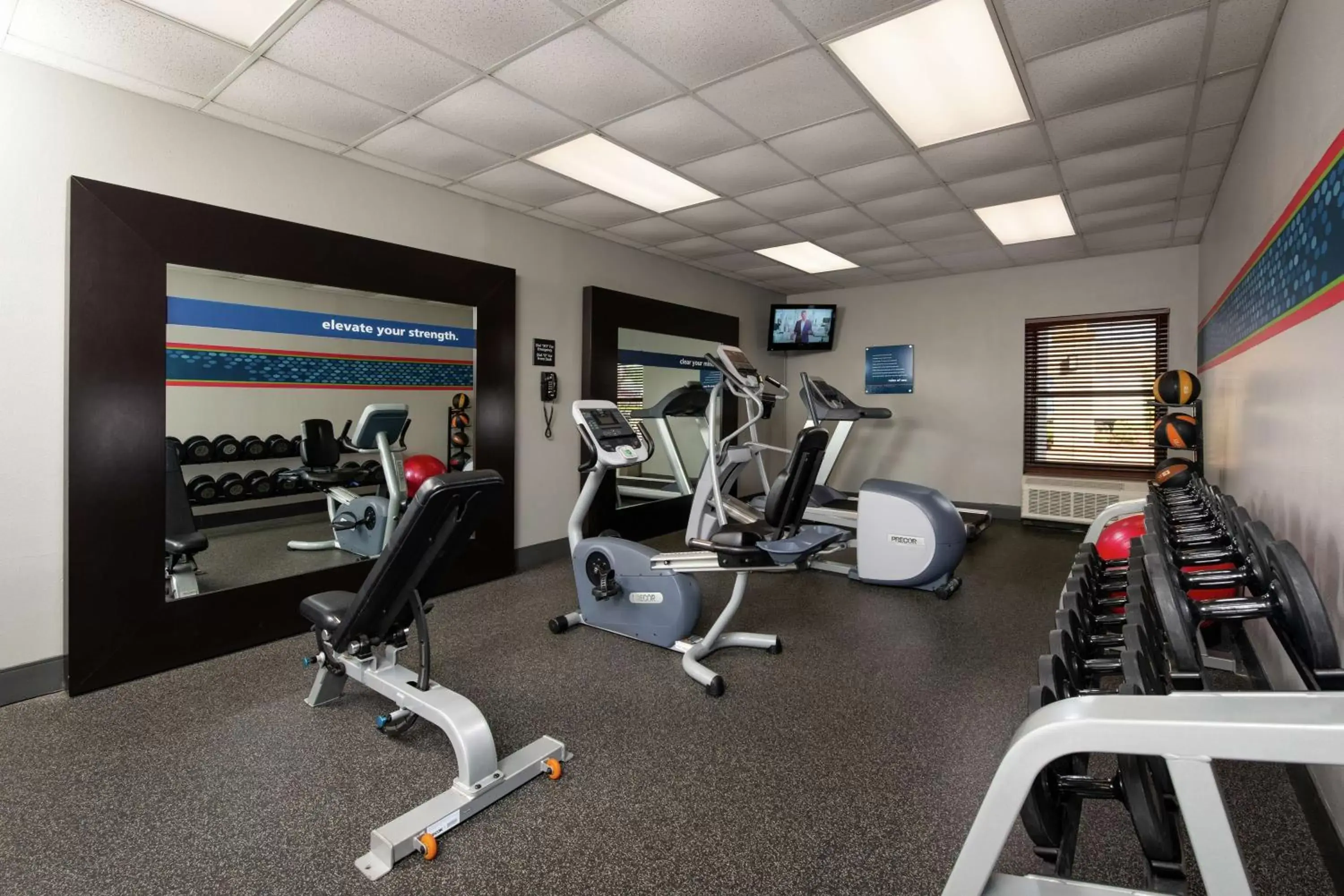 Fitness centre/facilities, Fitness Center/Facilities in Hampton Inn Tuscaloosa - East