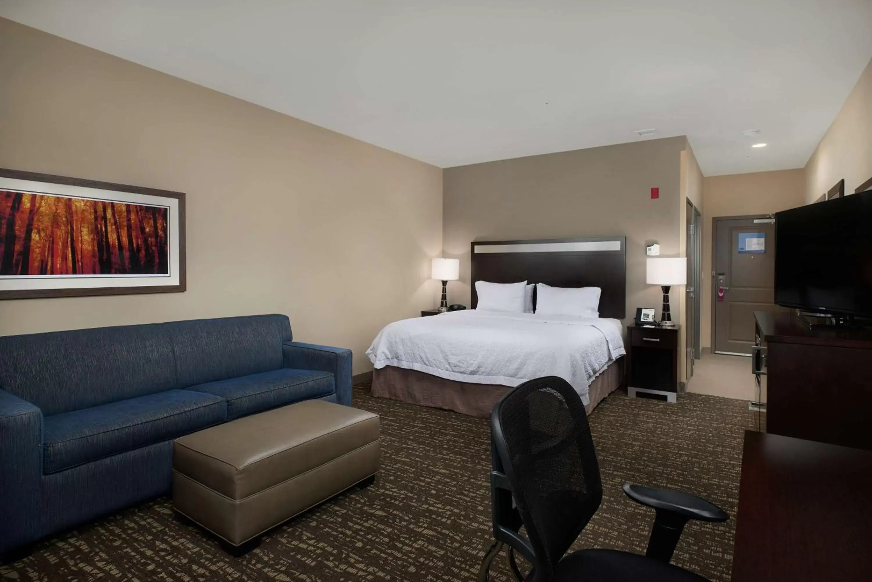 Bedroom, Bed in Hampton Inn & Suites Portland/Vancouver Bedroom, Bed in Hampton Inn & Suites Portland/Vancouver