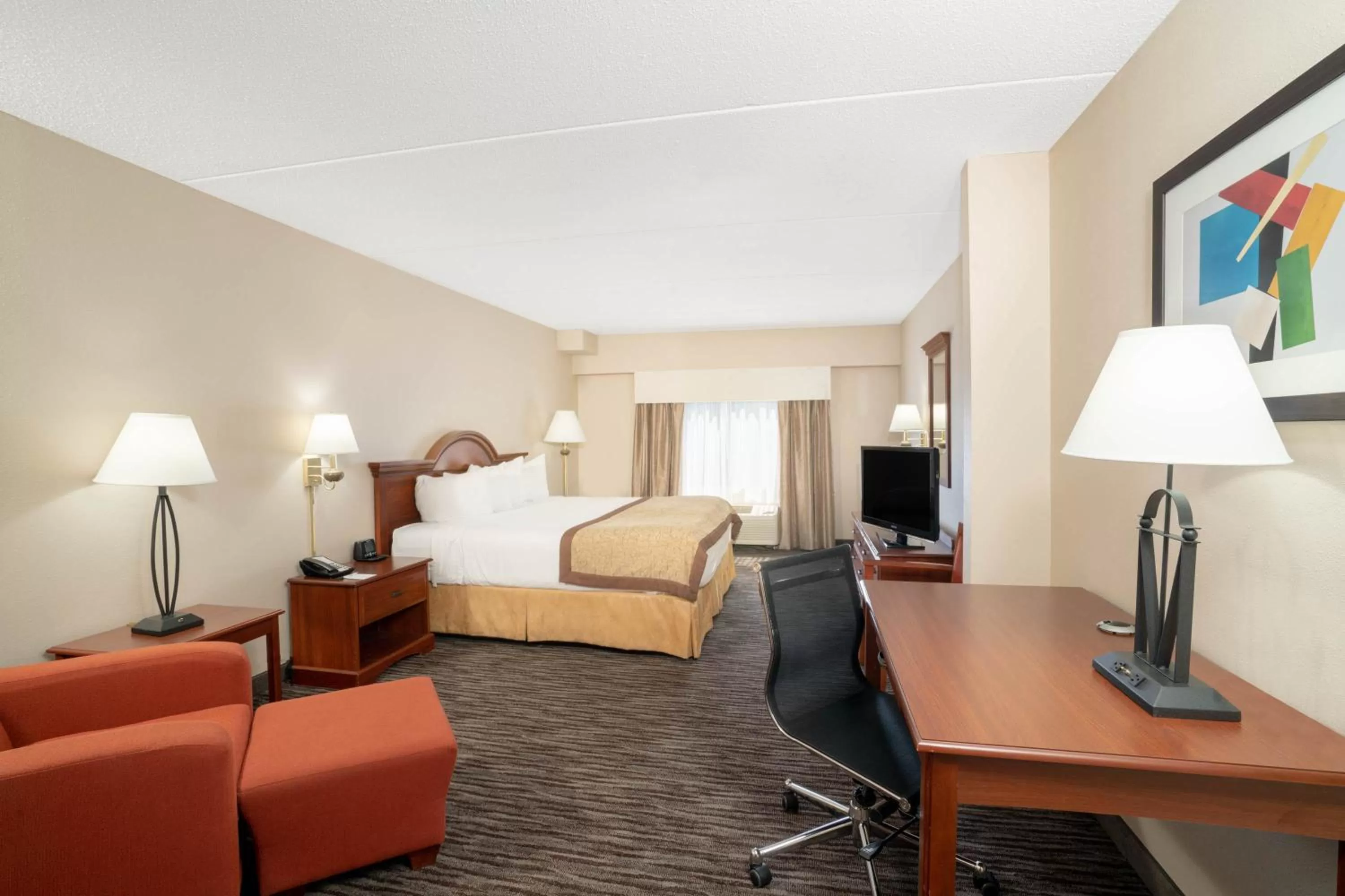 Bedroom, Bed in Wingate by Wyndham Charlotte Airport