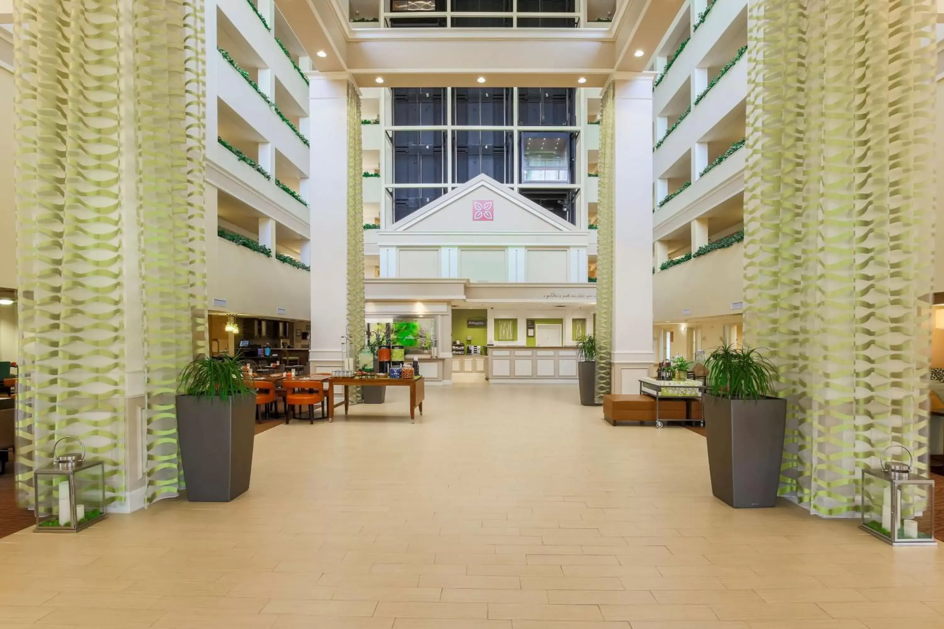 Property building in Hilton Garden Inn Dallas/Market Center