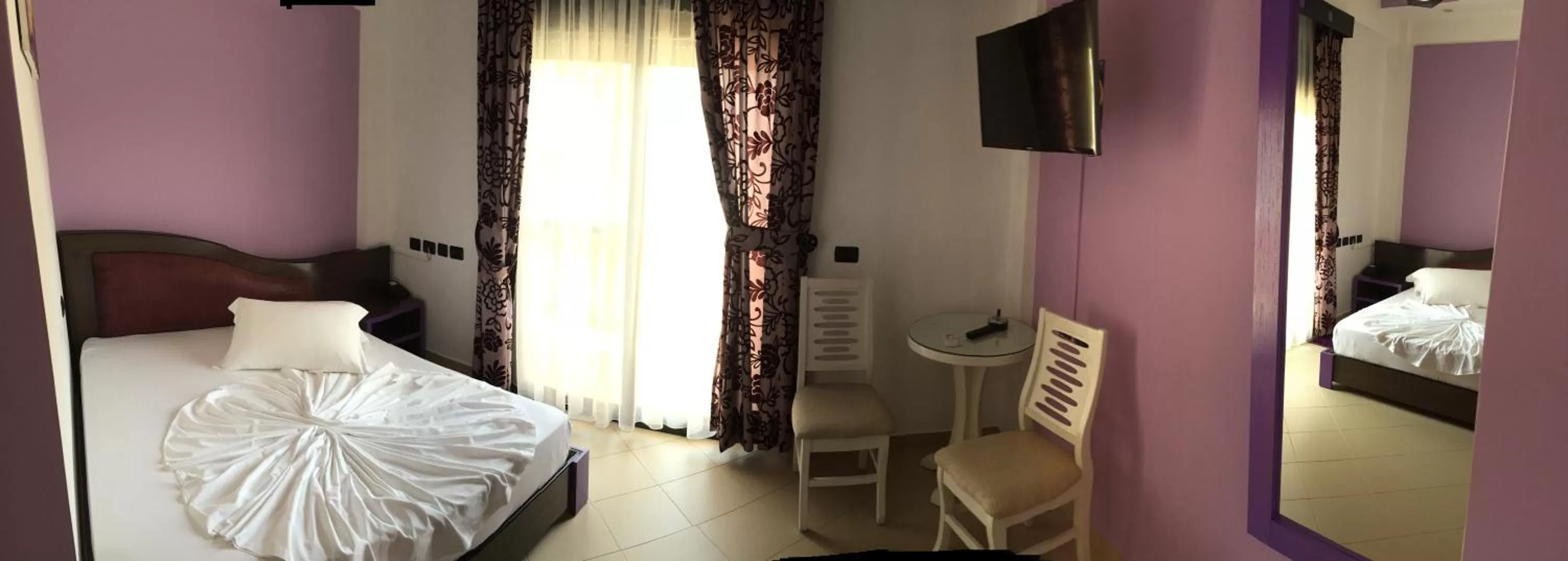 Photo of the whole room, Bed in Hotel Siklad