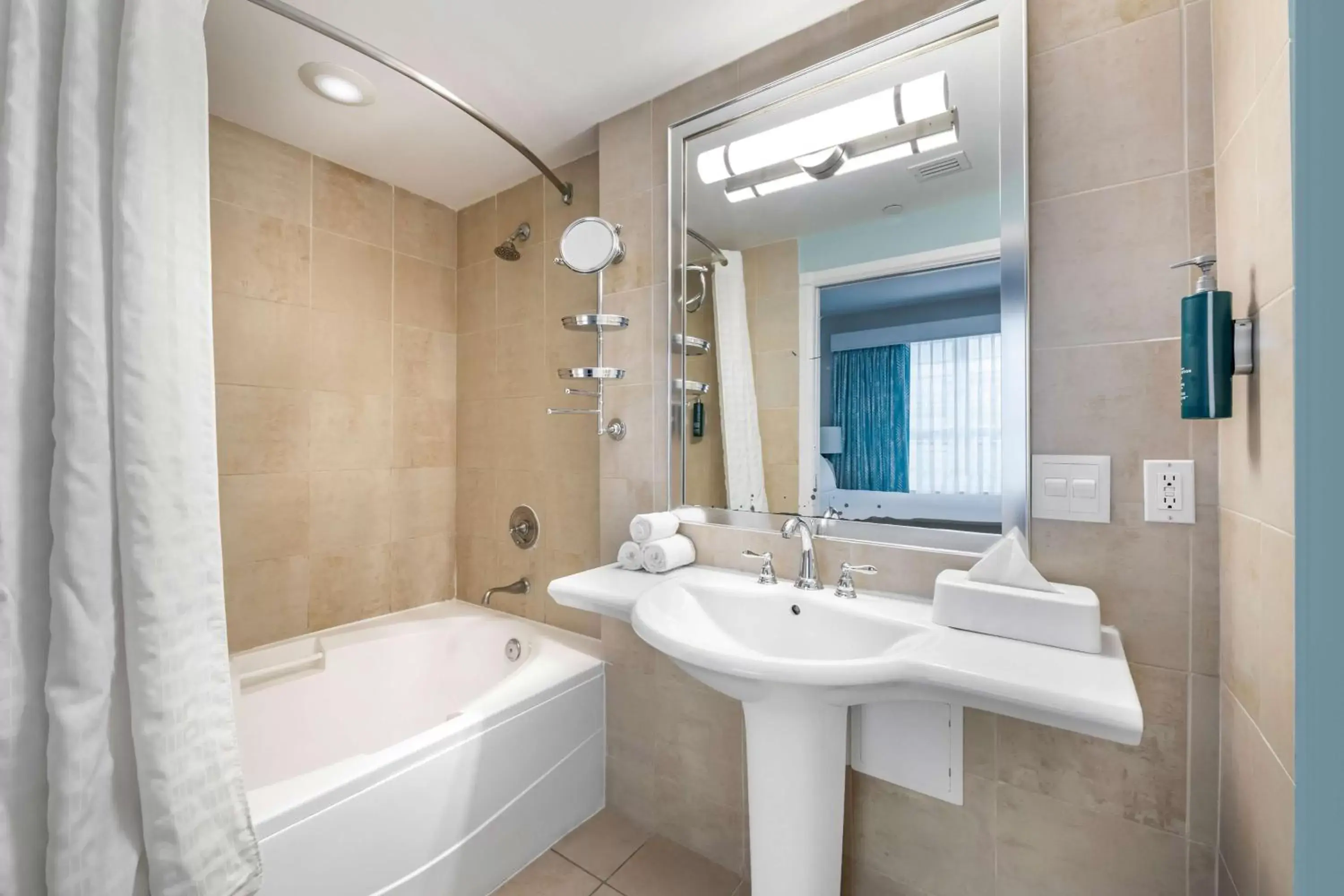 Bathroom in Hilton Vacation Club Crescent on South Beach Miami Bathroom in Hilton Vacation Club Crescent on South Beach Miami