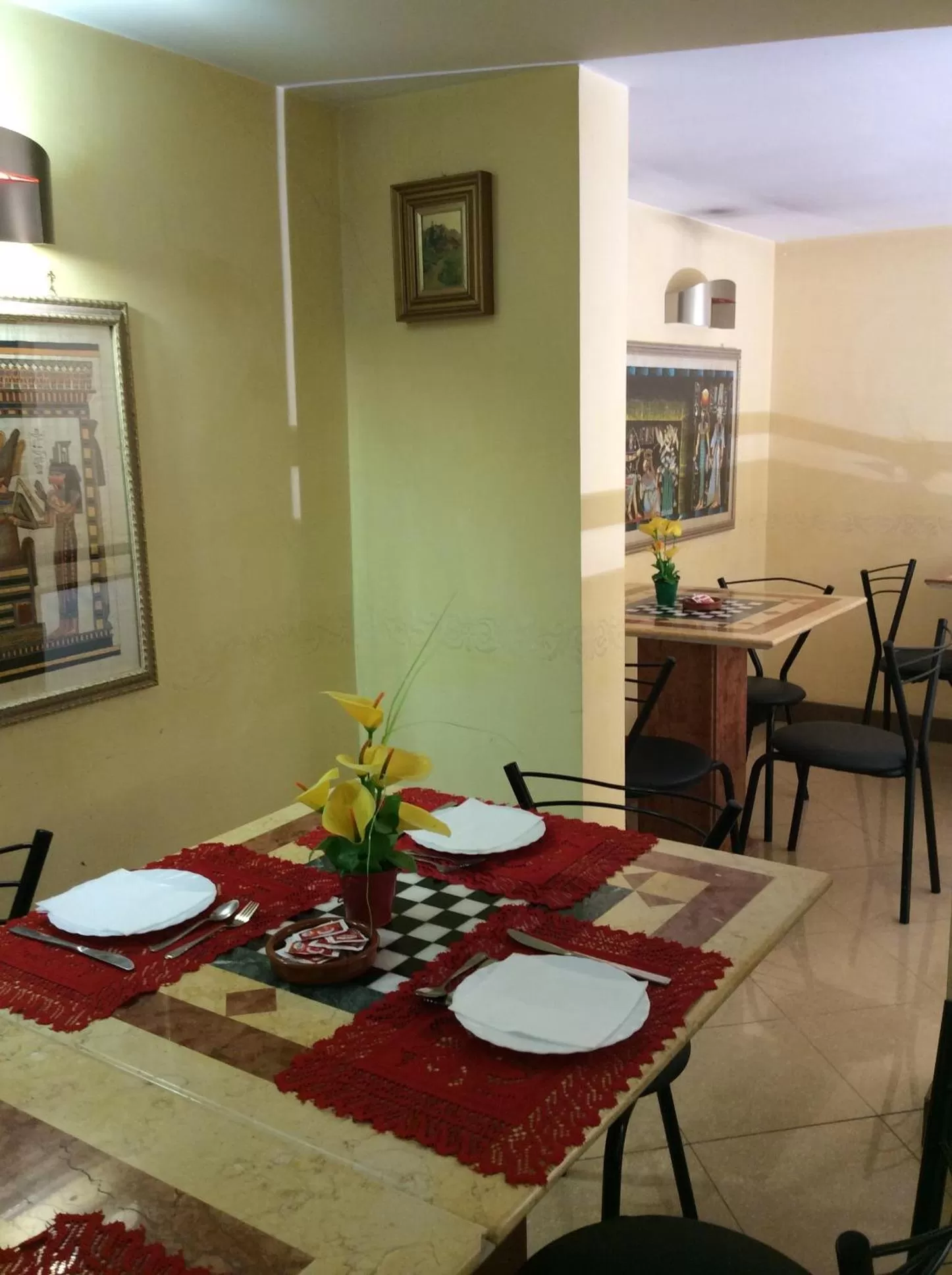 Restaurant/places to eat in Albergo Verdi