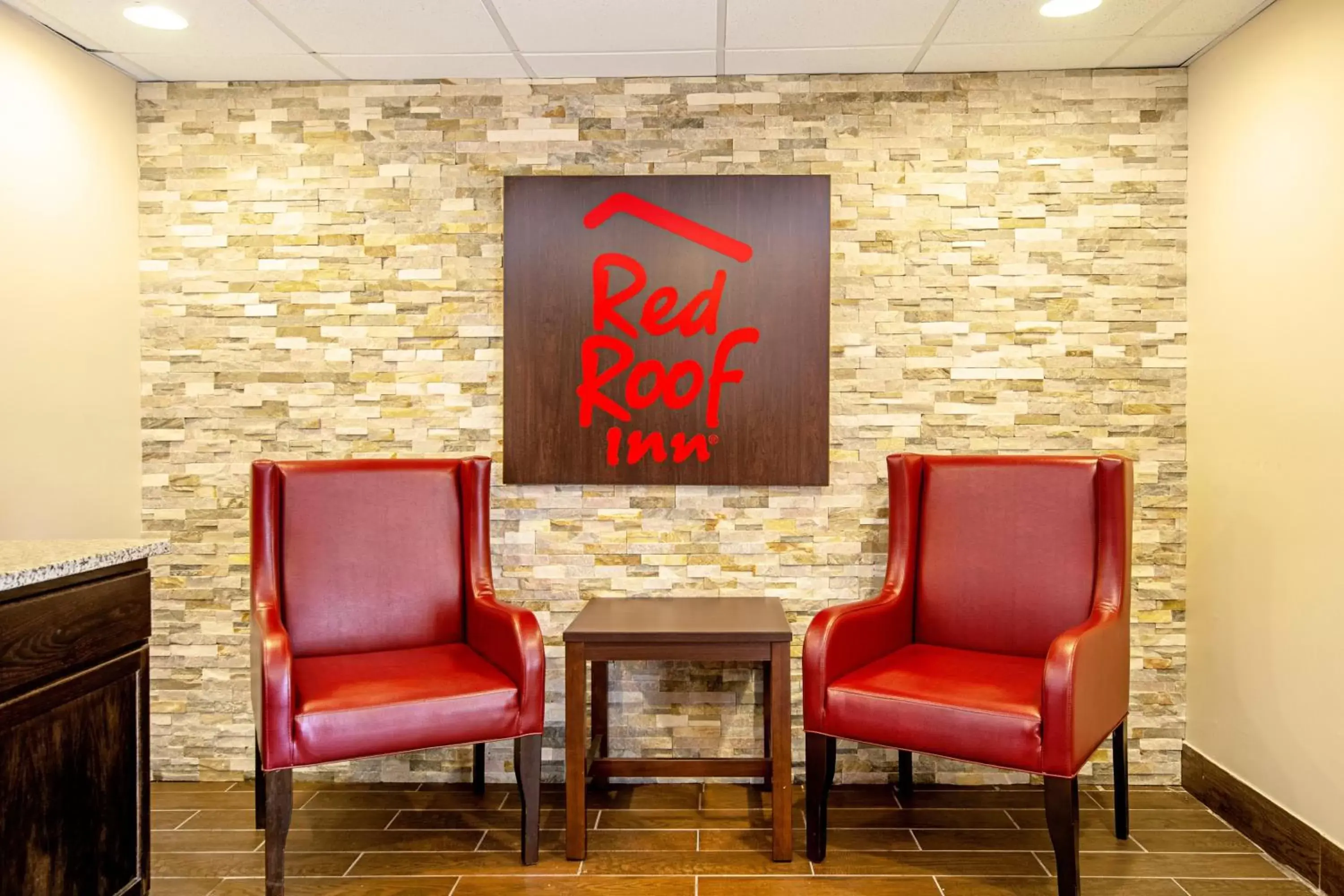 Lobby or reception, Seating Area in Red Roof Inn Scottsburg