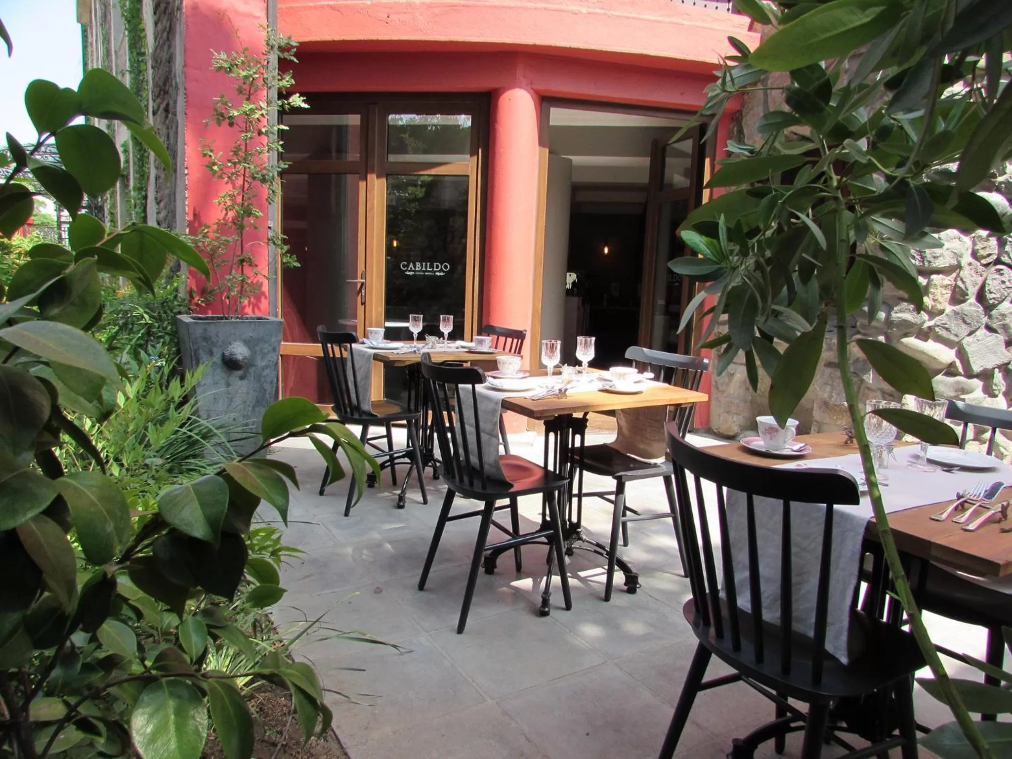 Restaurant/places to eat in Hotel Boutique Castillo Rojo