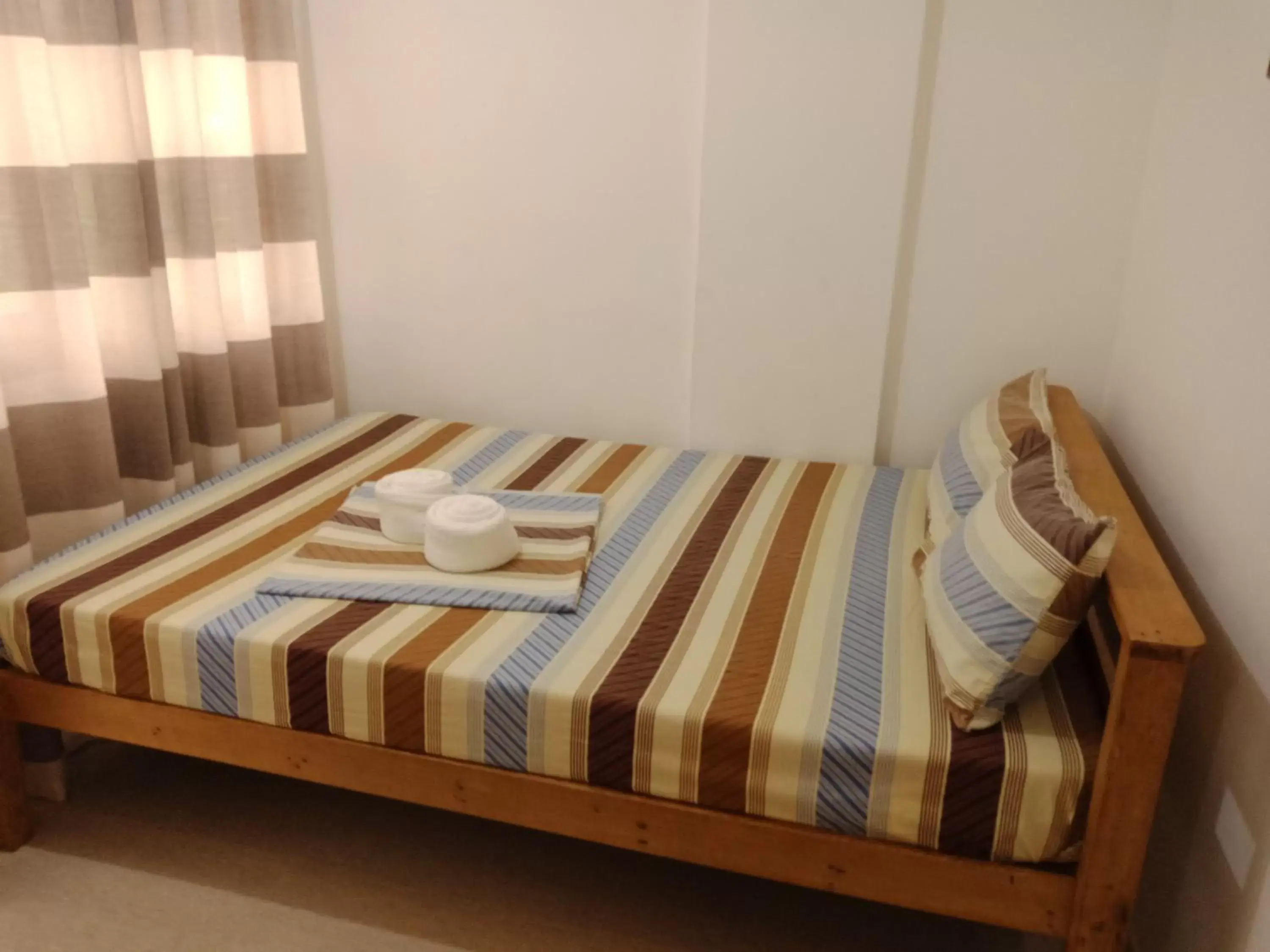 Standard Double Room in Victoria Beach House Standard Double Room in Victoria Beach House