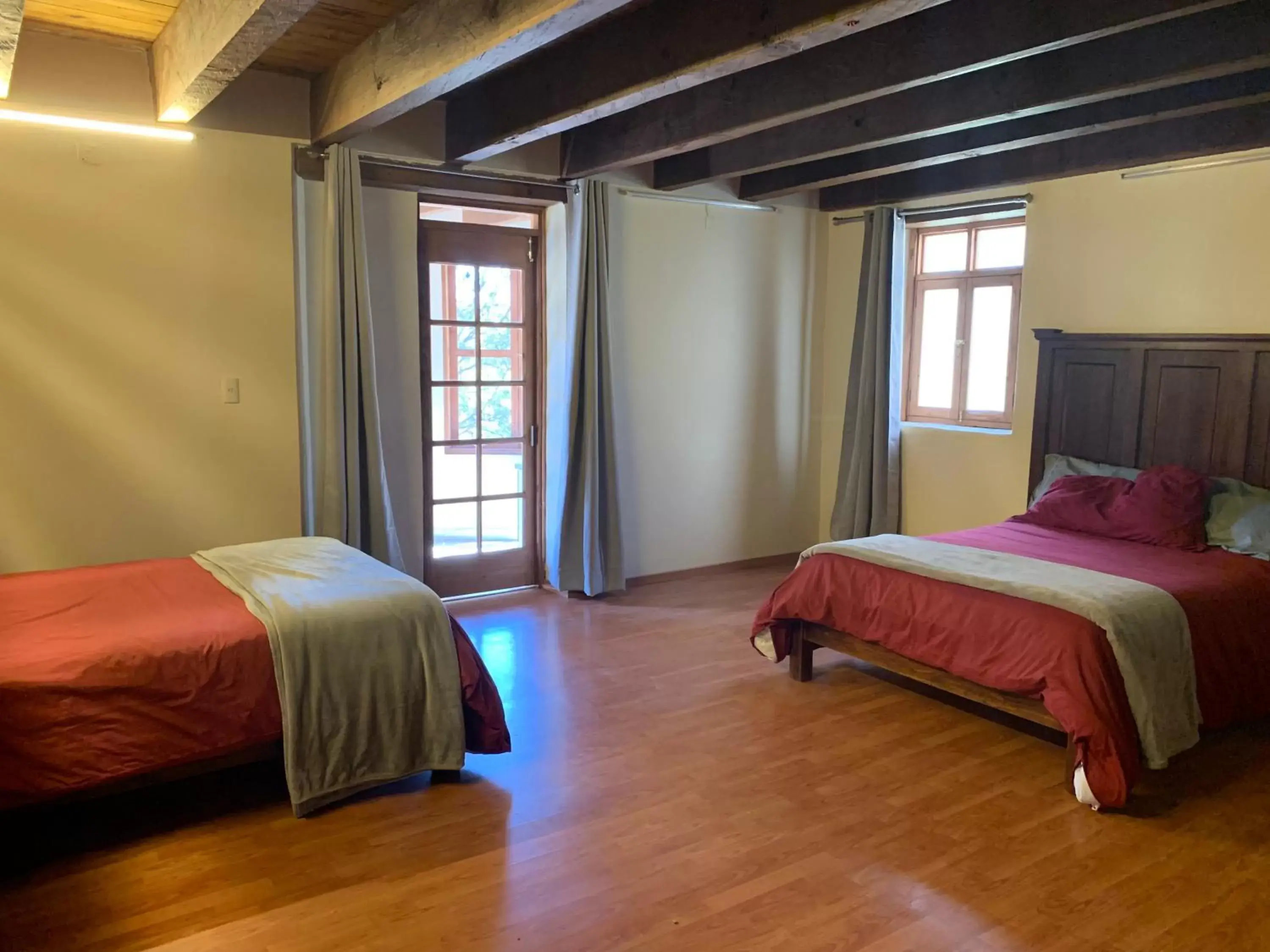 Photo of the whole room, Bed in CORTIJO LA CASONA & Bungalow al Pie de la Montaña