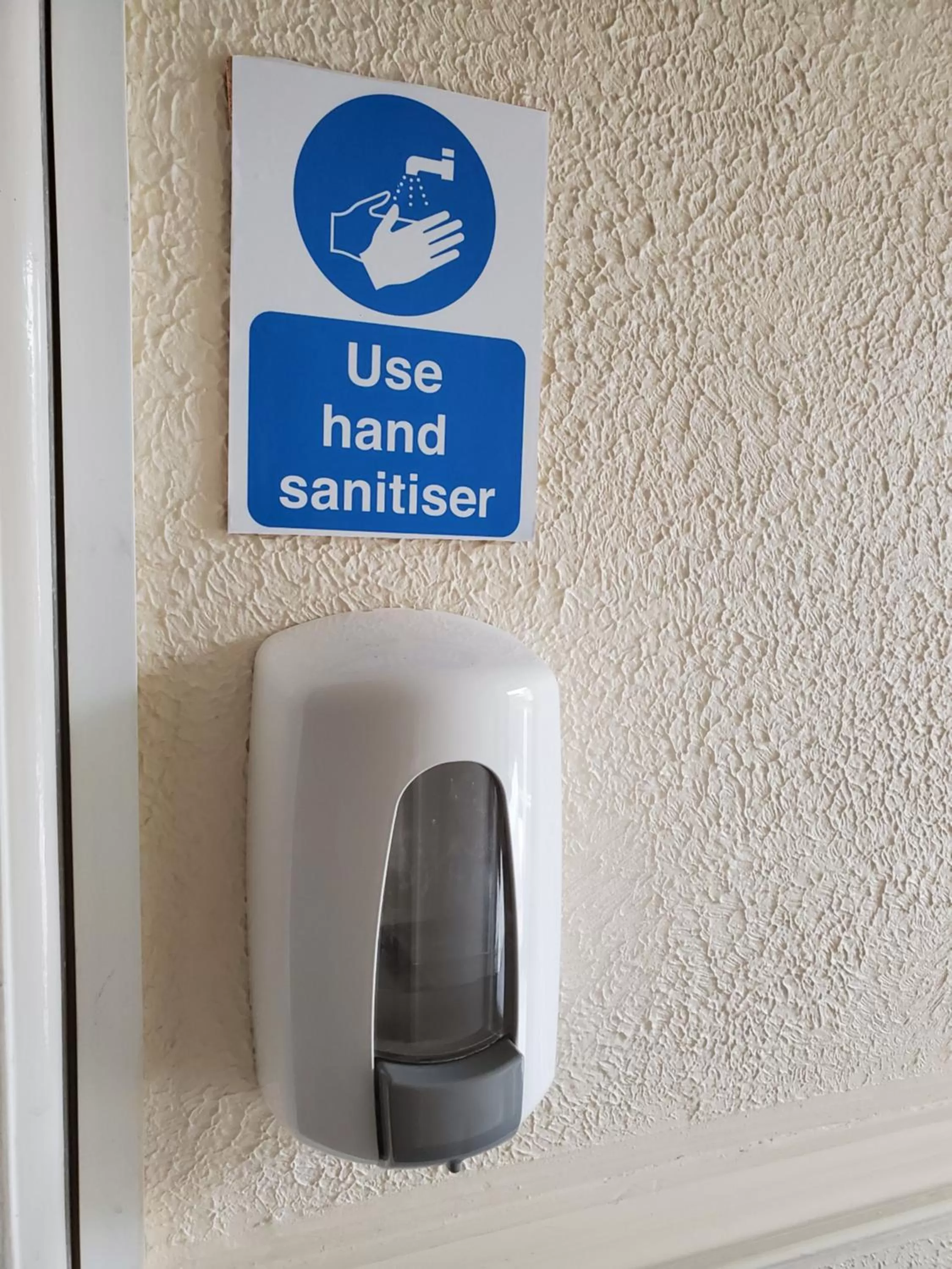 Text overlay in The Regency Hotel