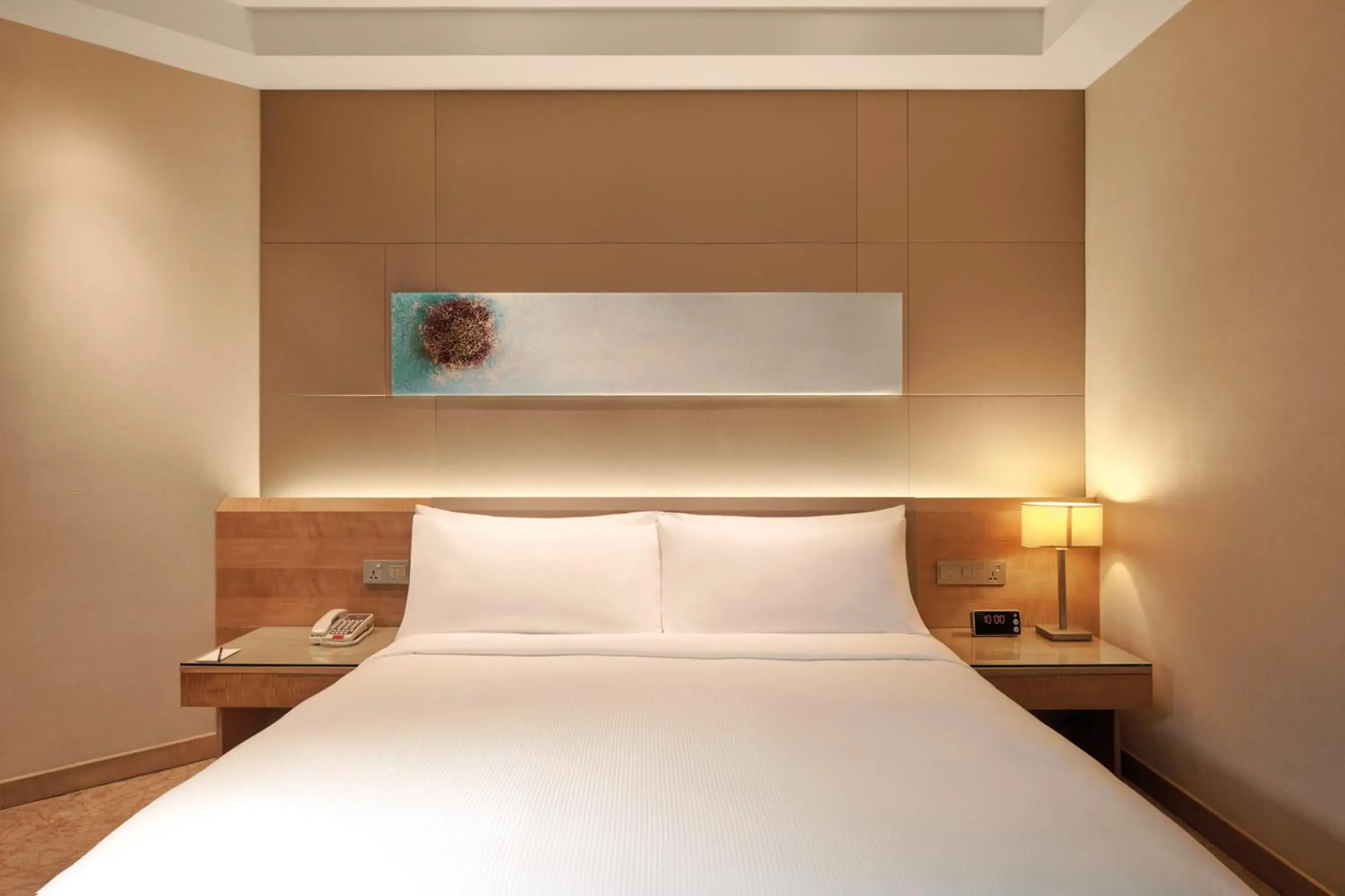 Bed in DoubleTree by Hilton Johor Bahru