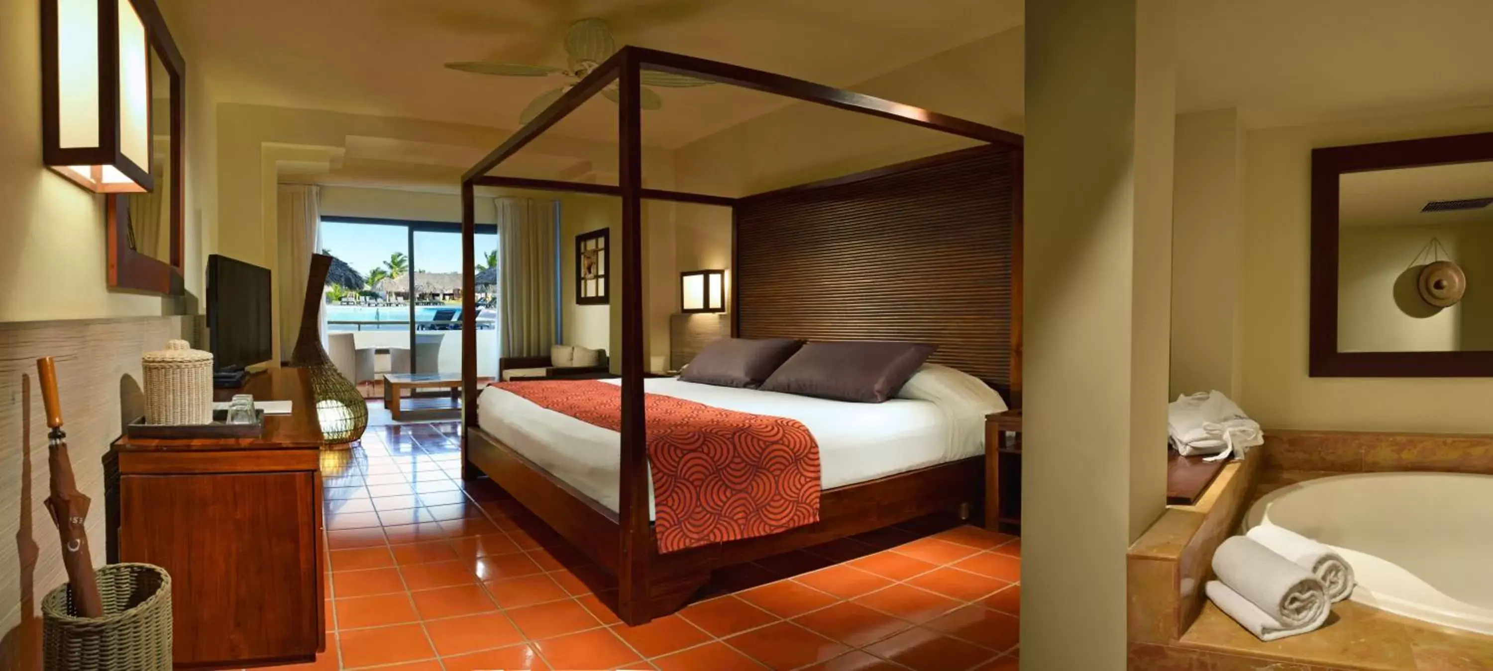 Bedroom, Bed in Catalonia Royal Bavaro - All Inclusive - Adults Only