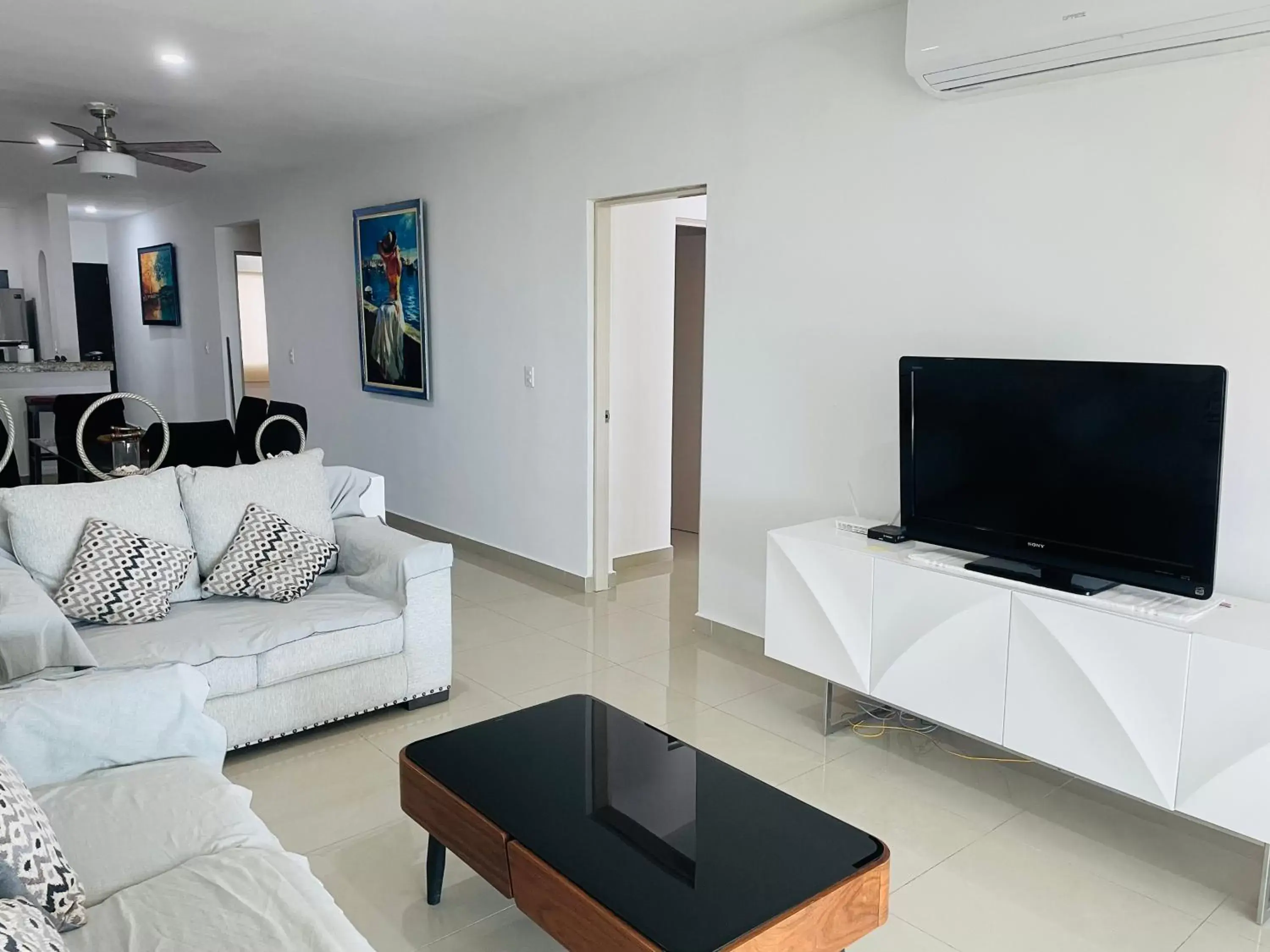 Living room, TV/Entertainment Center in Luxury apartment two