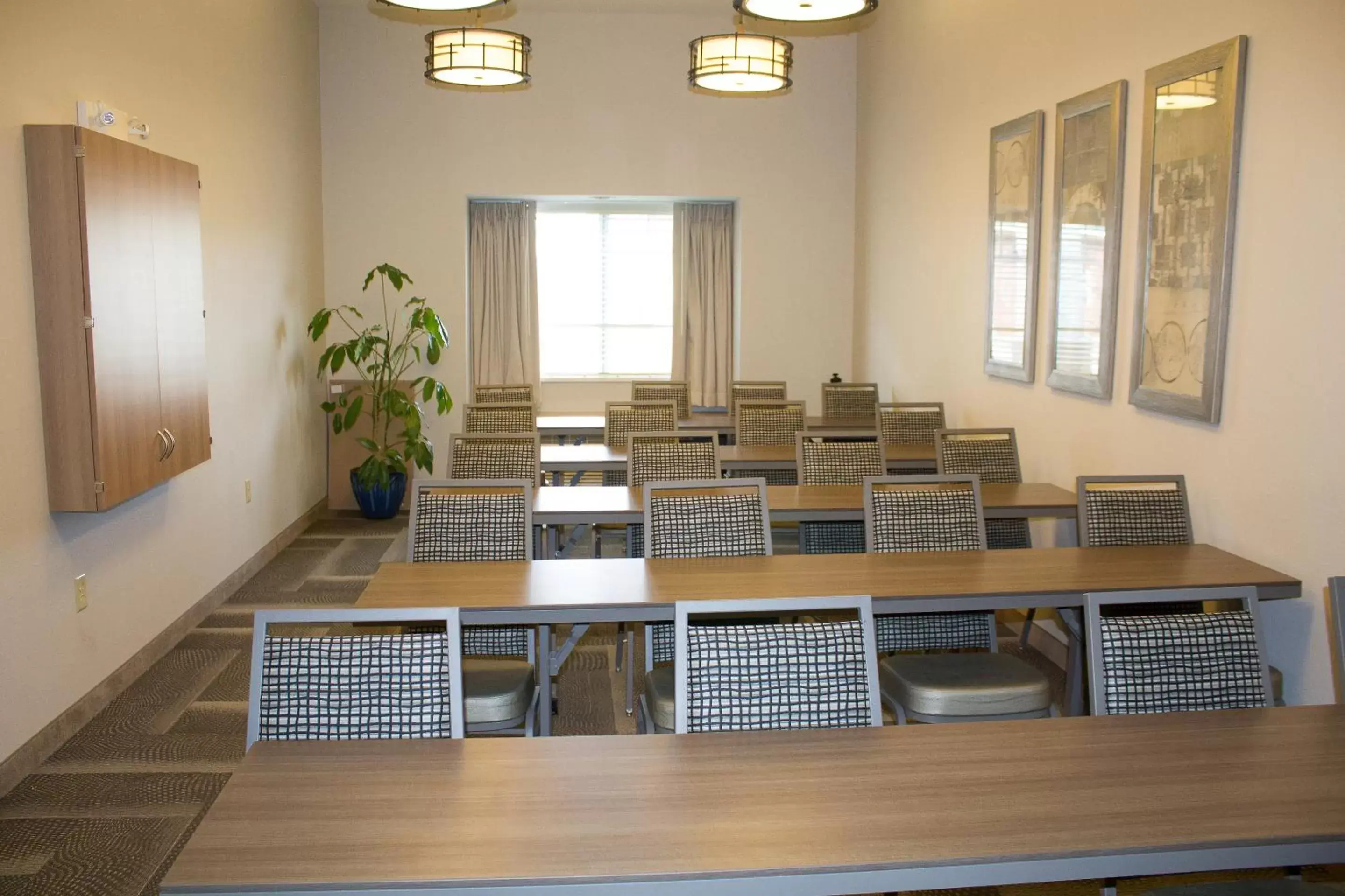 Meeting/conference room in Microtel Inn & Suites by Wyndham - Penn Yan