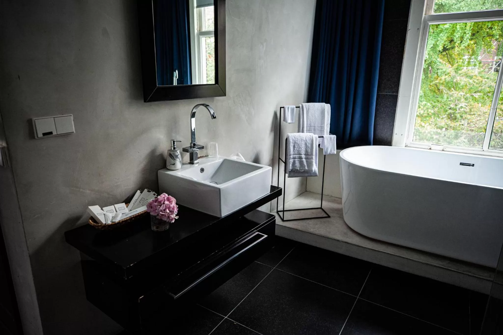 Property building in Hotel Simple