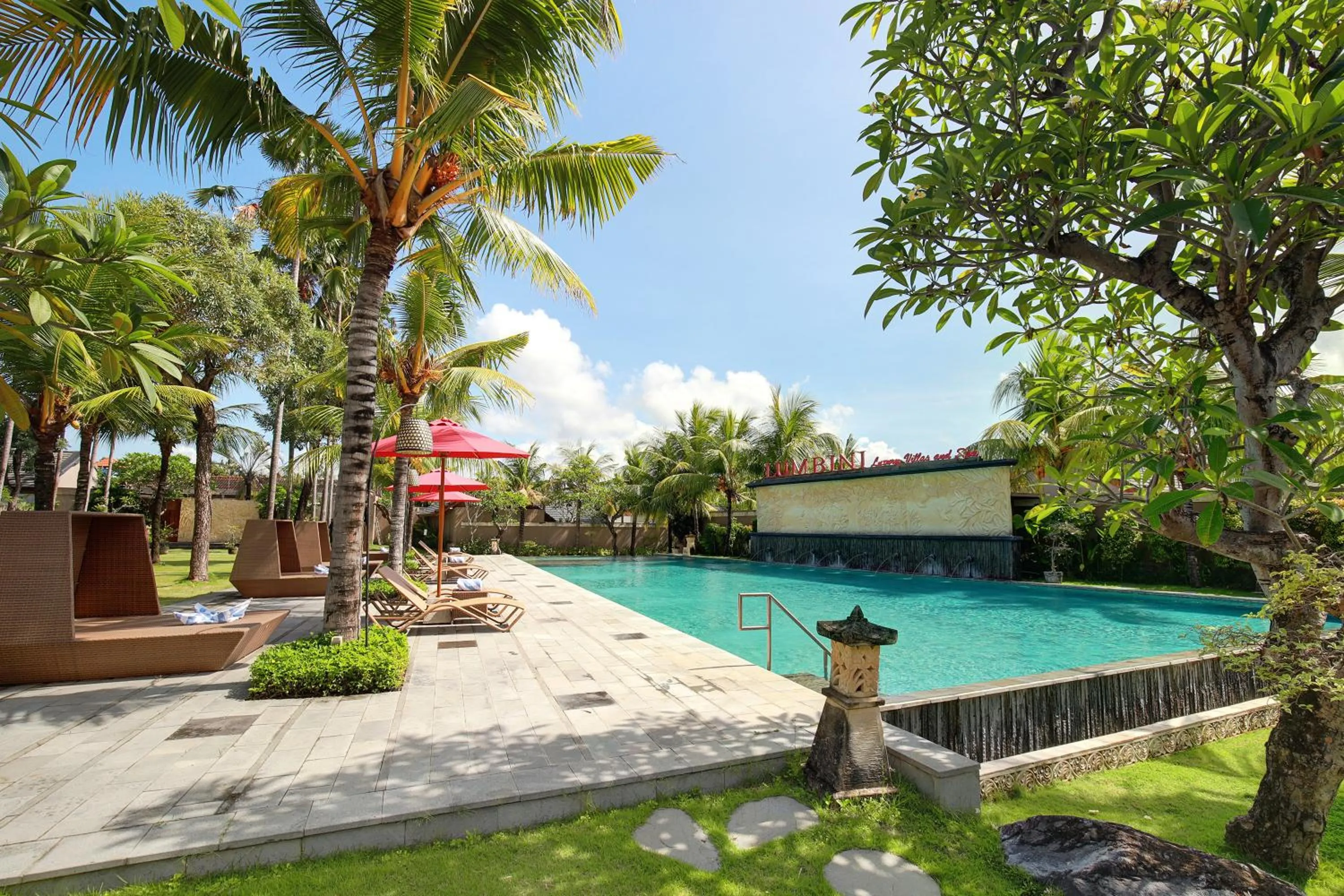 Swimming pool in Lumbini Luxury Villas and Spa