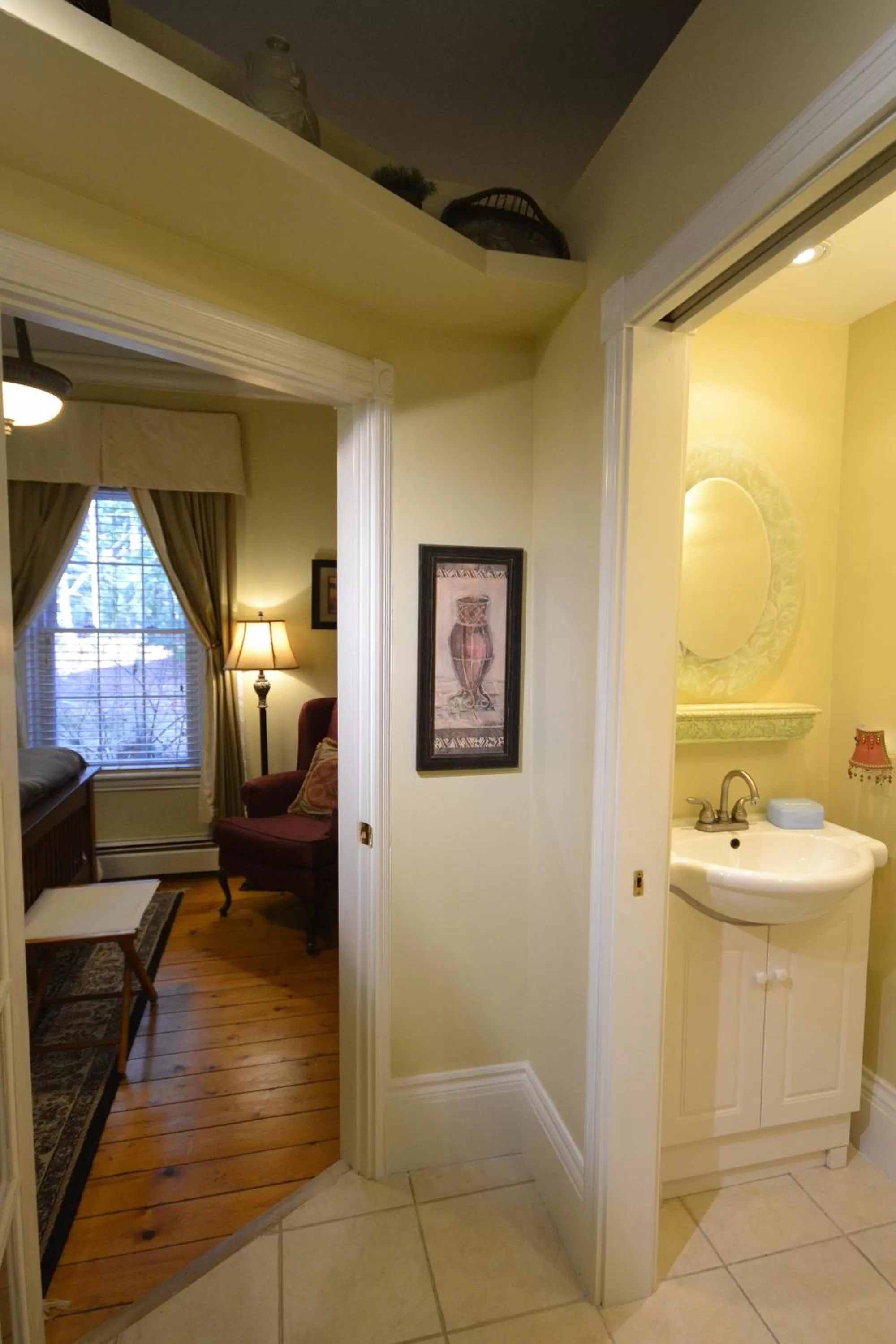 Bathroom in Briarwood Bed & Breakfast