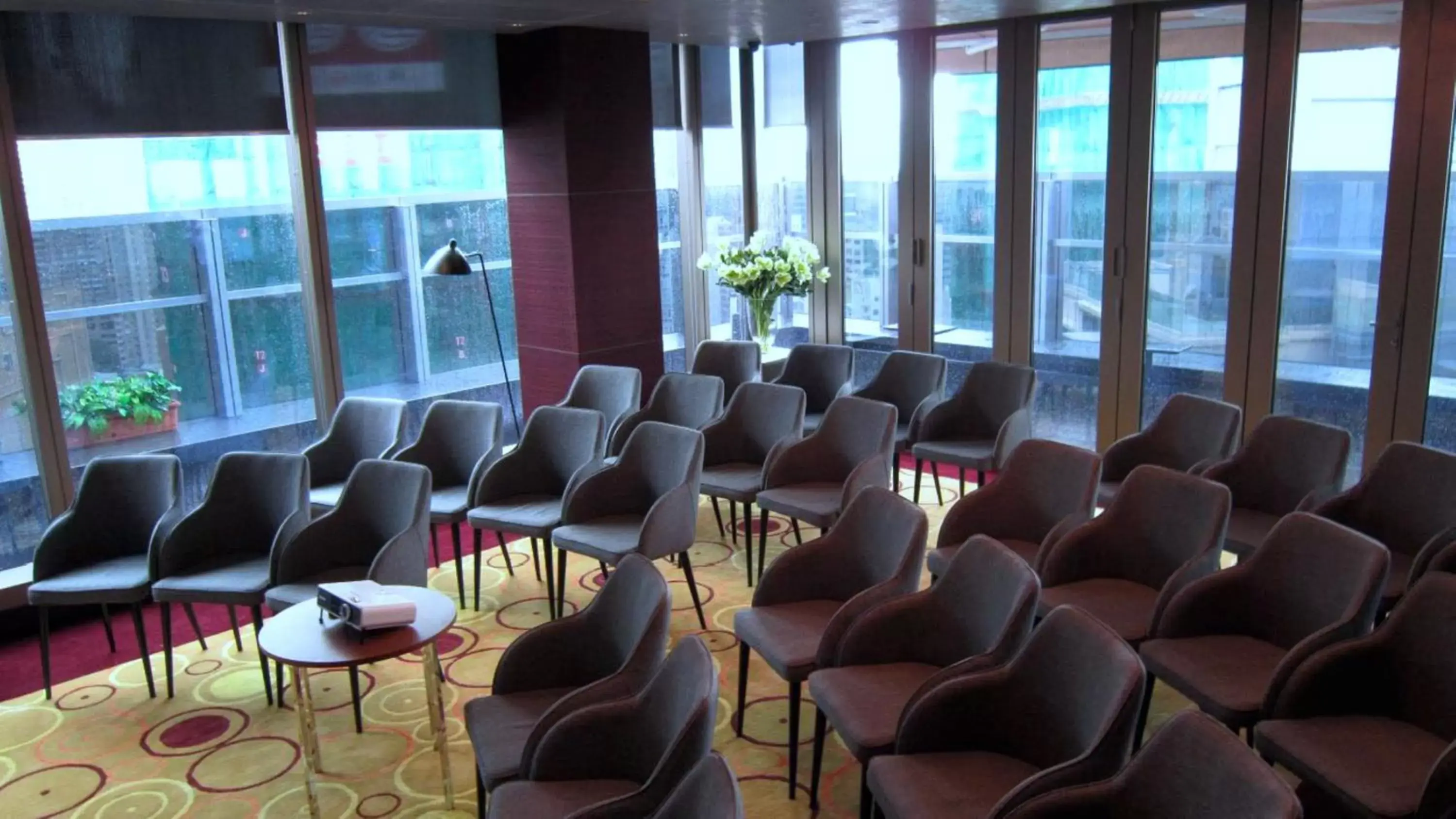 Meeting/conference room in Hotel Indigo Hong Kong Island, an IHG Hotel