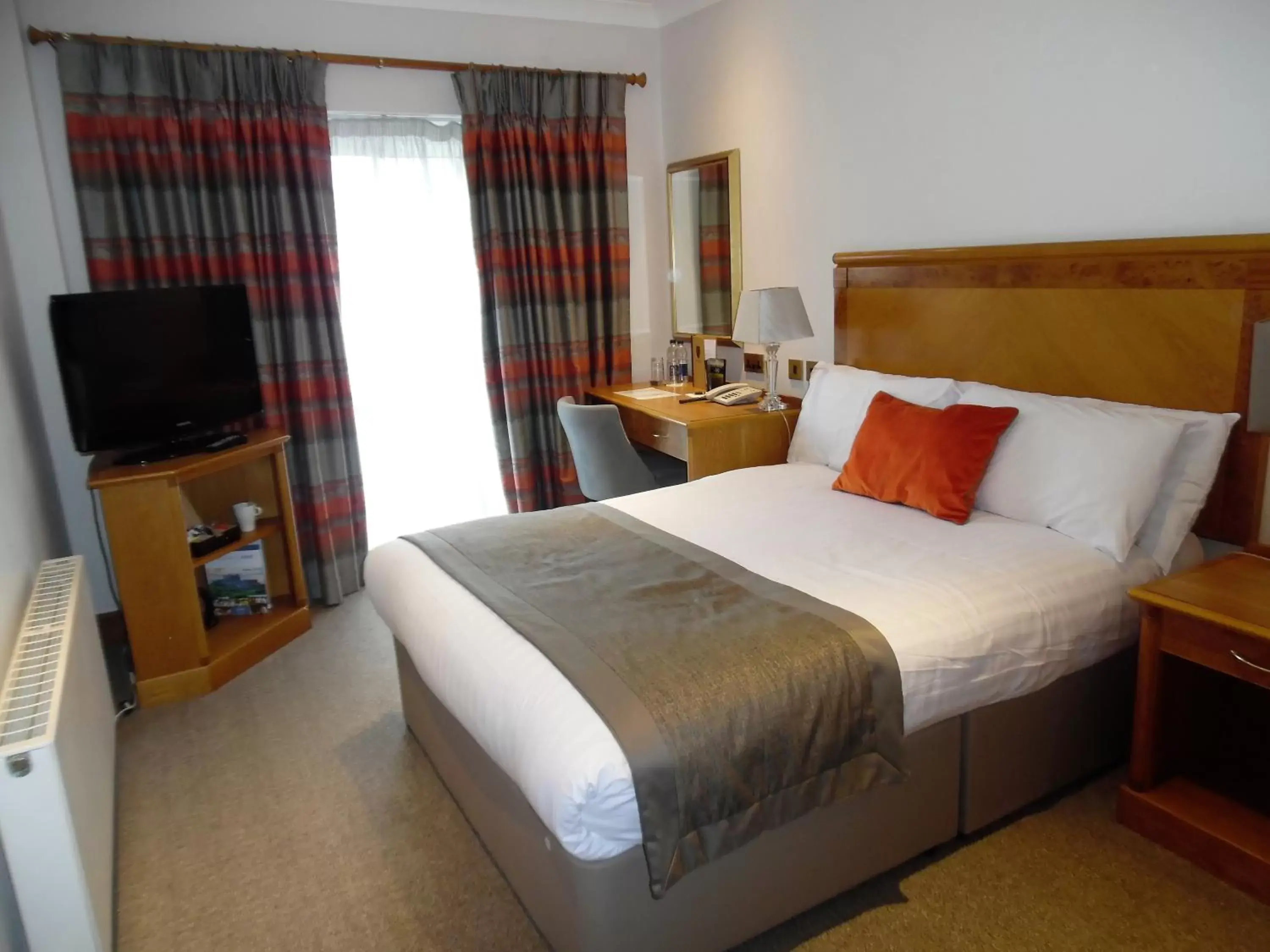 Small Double Room in Dale Hill Hotel