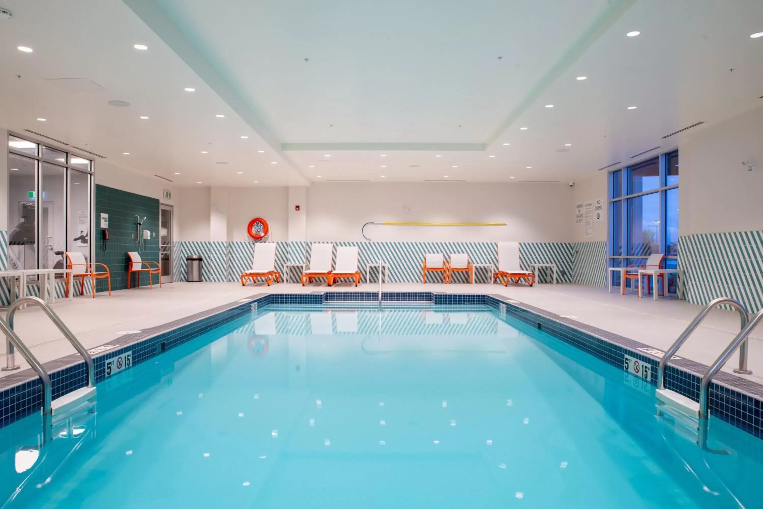 Swimming Pool in Holiday Inn Edmonton South - Evario Events, an IHG Hotel