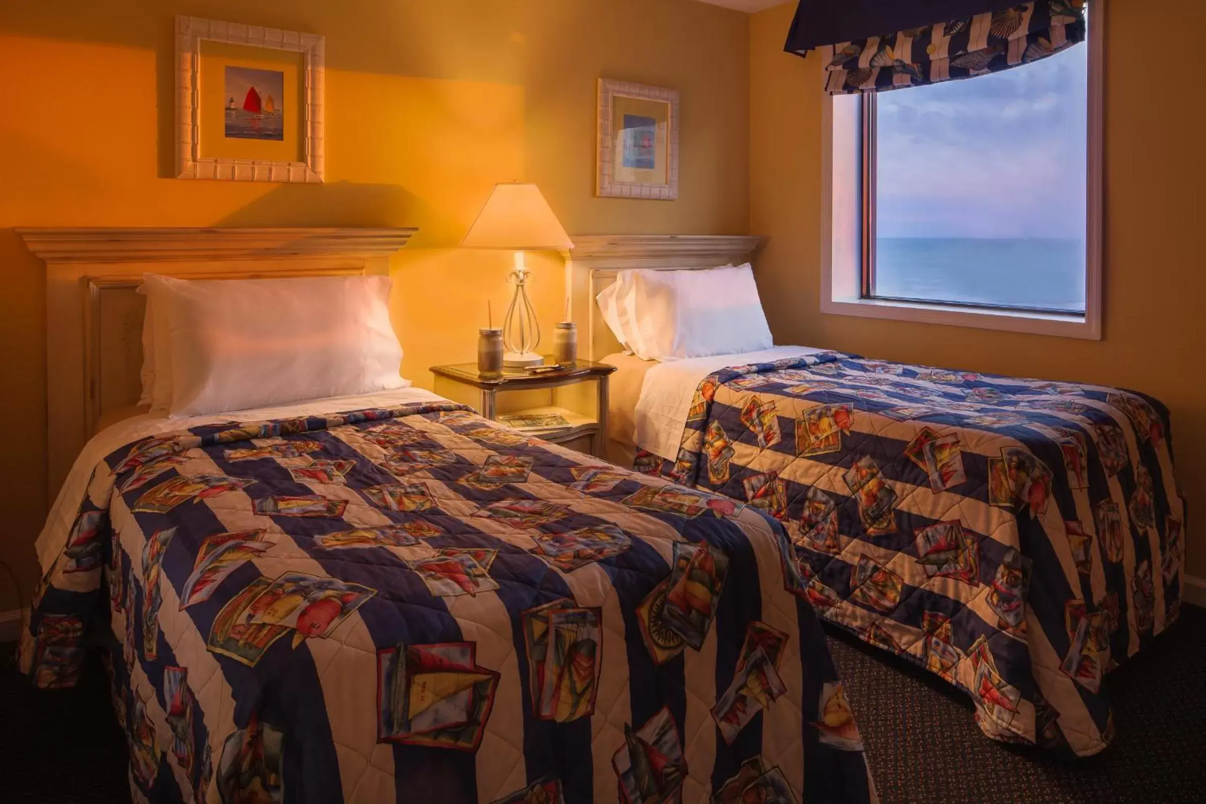 Bedroom, Bed in Ocean Club Resort Myrtle Beach a Ramada by Wyndham