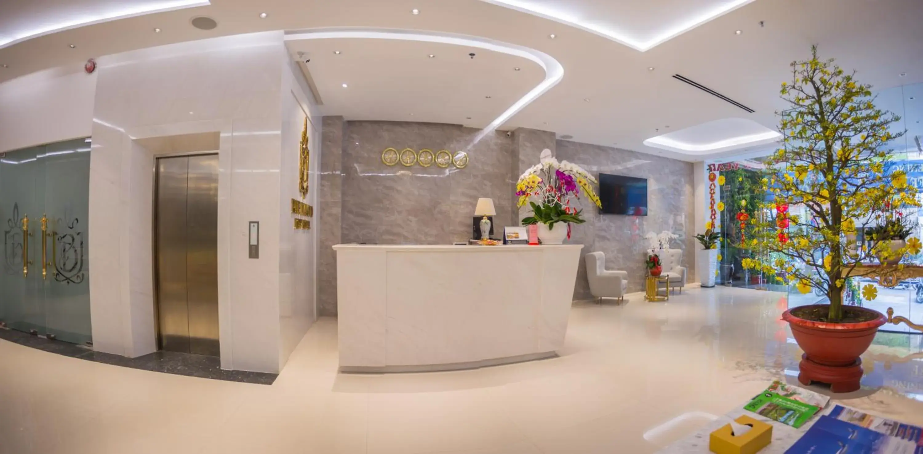 Lobby or reception, Lobby/Reception in BLUE DIAMOND 8B Hotel