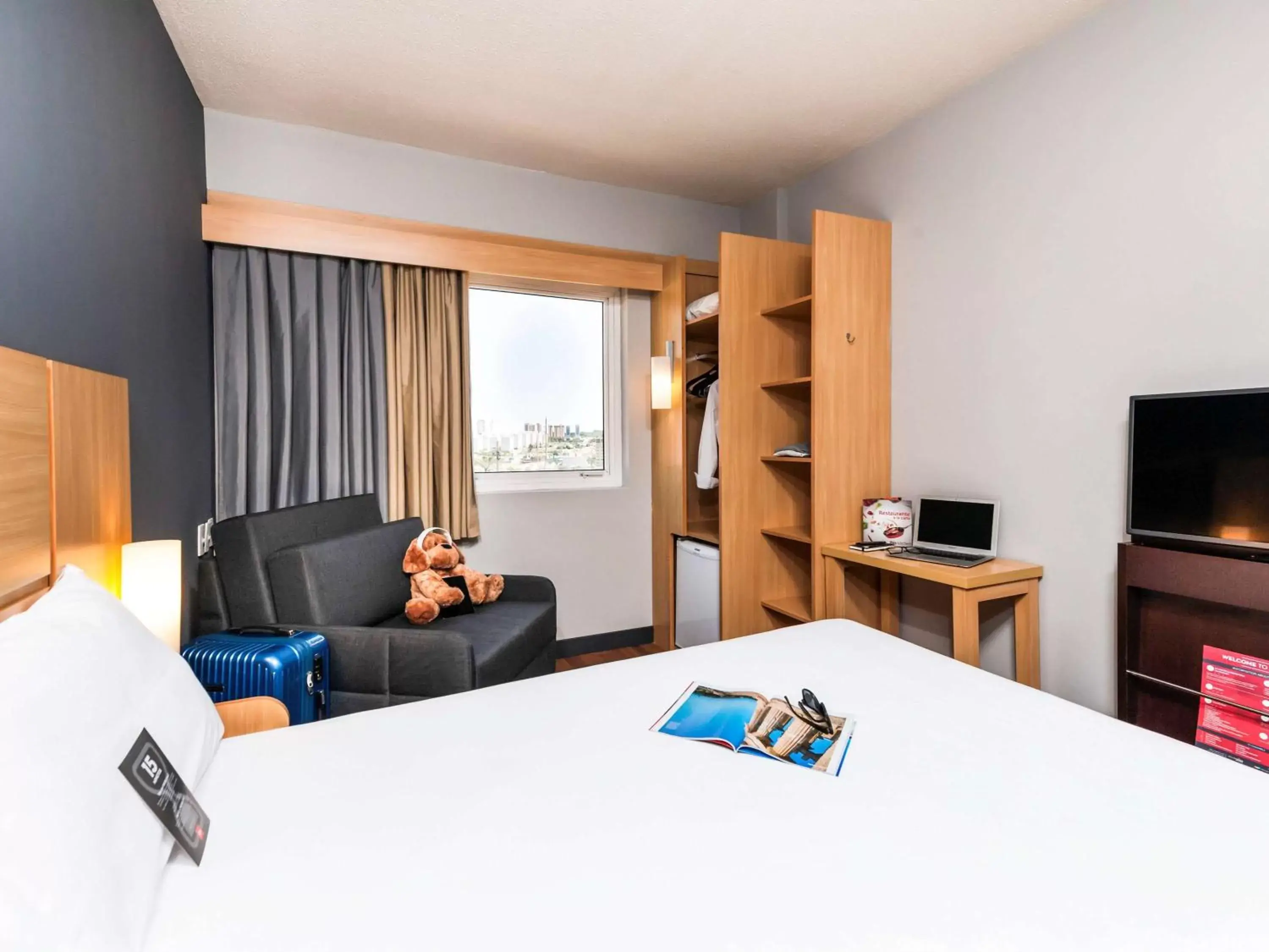 Bedroom in ibis Sorocaba