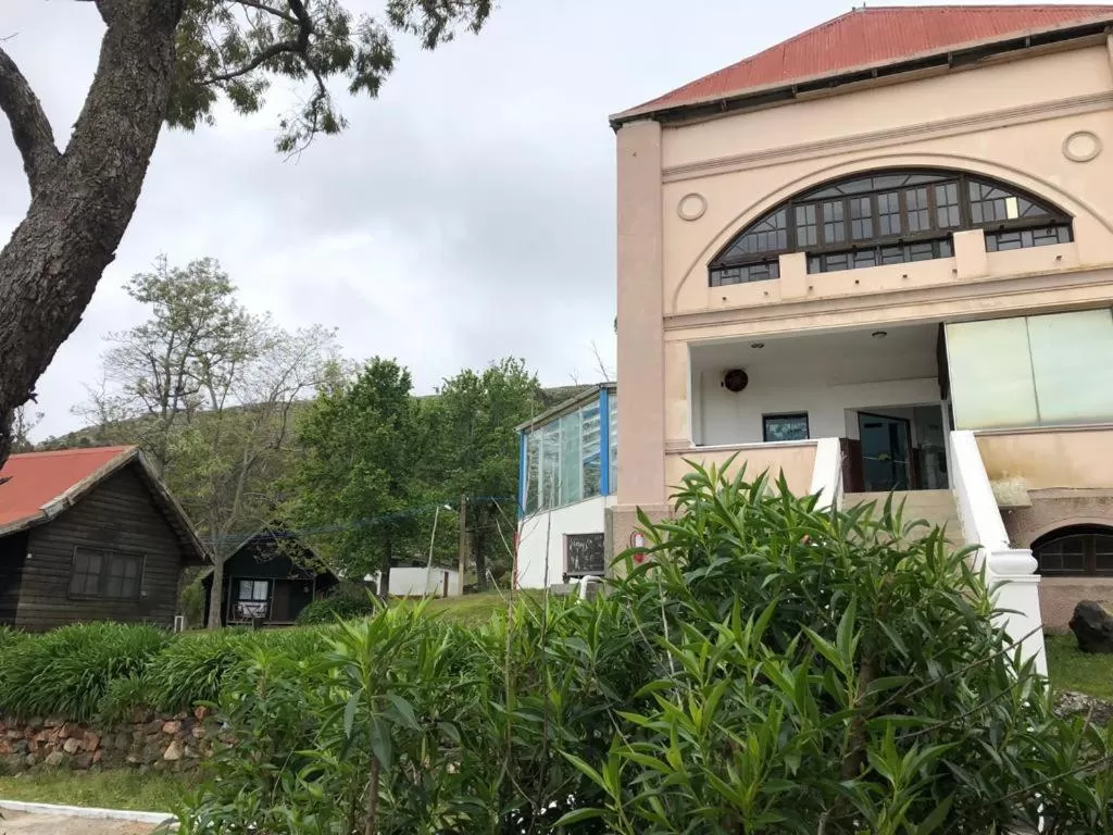 Property Building in Complejo Laderas del Cerro