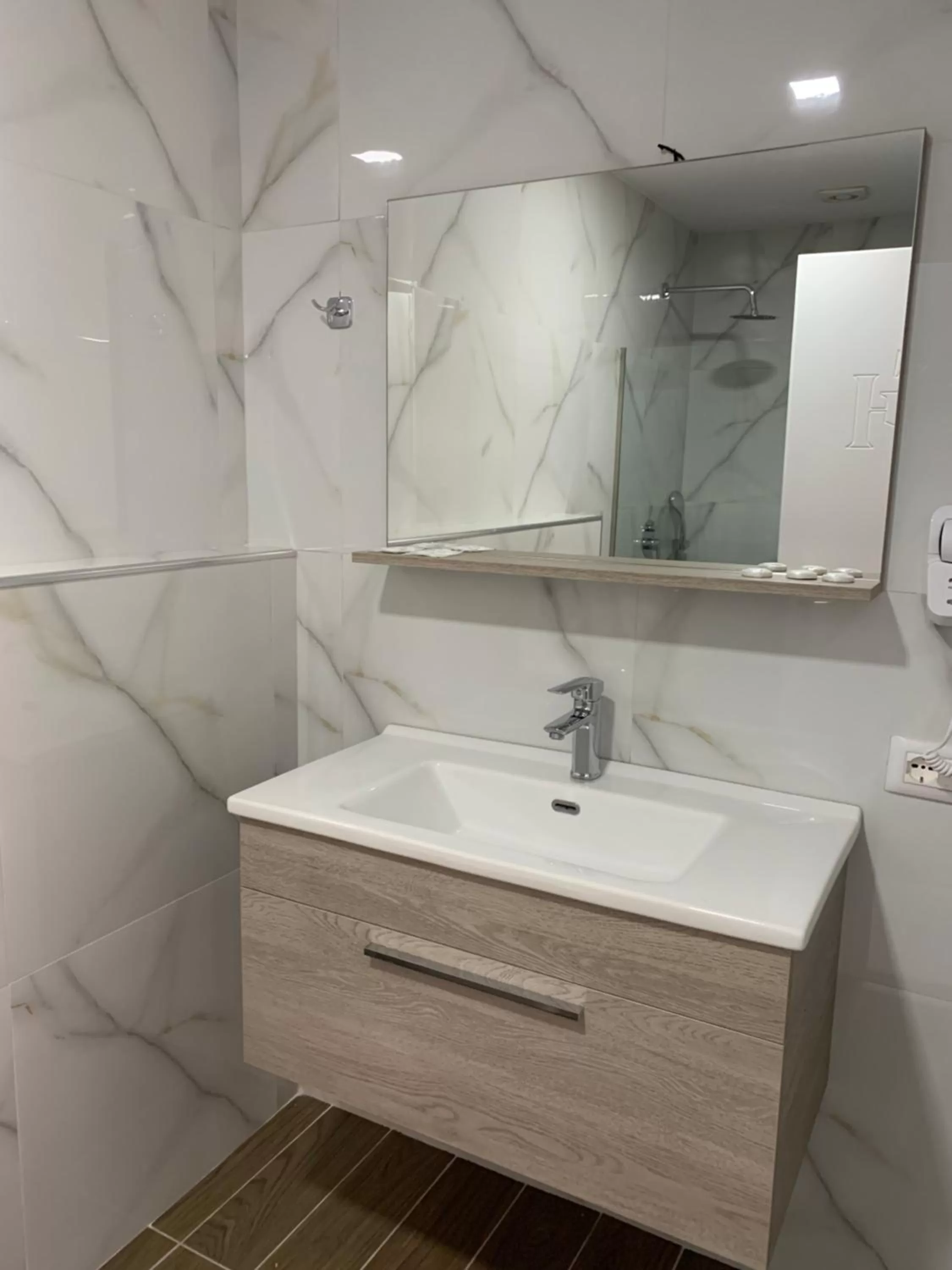 Bathroom in Grand Hotel Pogradec