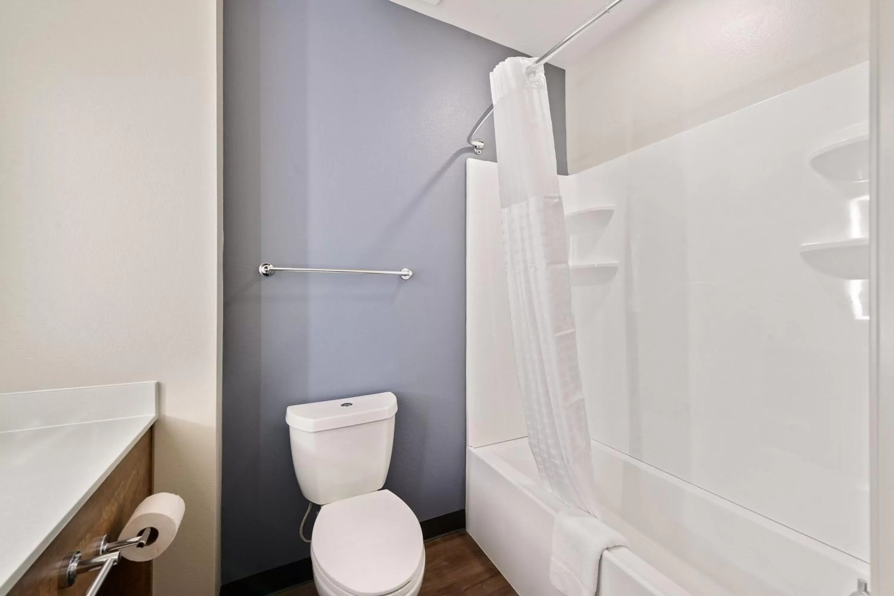 Bathroom in Extended Stay America Premier Suites - Savannah - Pooler