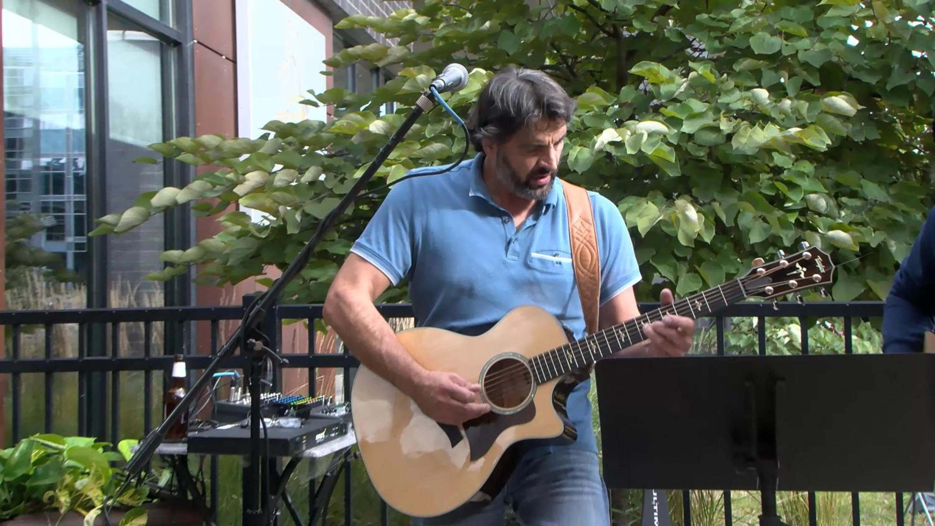 Lounge or bar in Hotel Indigo Pittsburgh University - Oakland by IHG