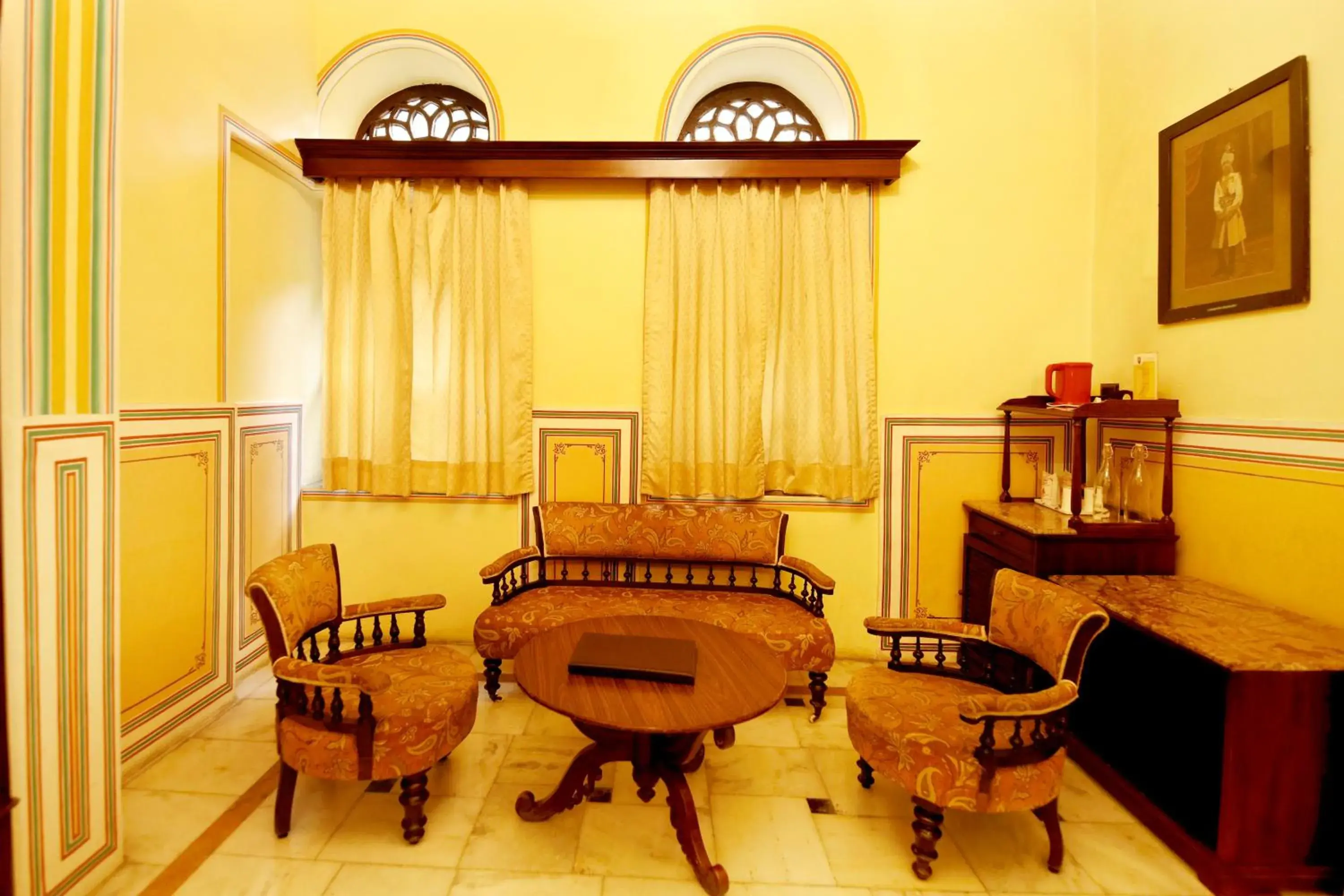 Seating area in Hotel Narain Niwas Palace