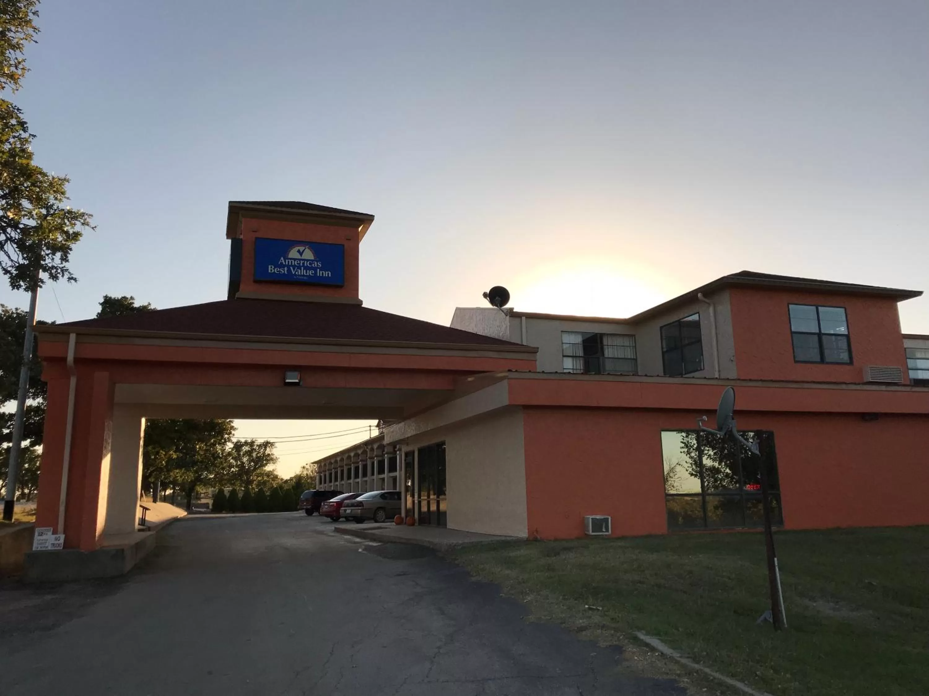 Property building in Americas Best Value Inn Bowie
