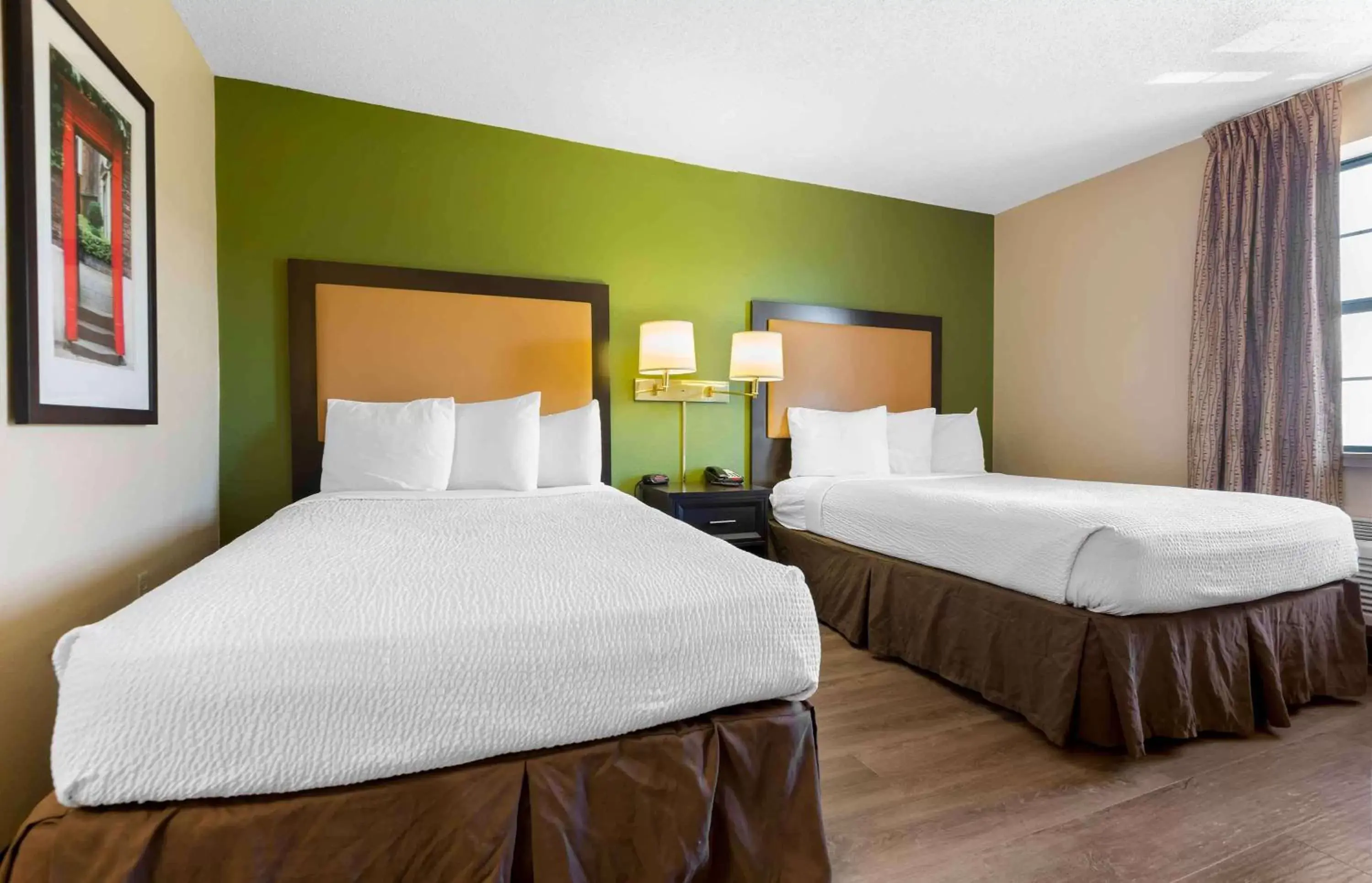Bedroom, Bed in Extended Stay America Suites - Buffalo - Amherst