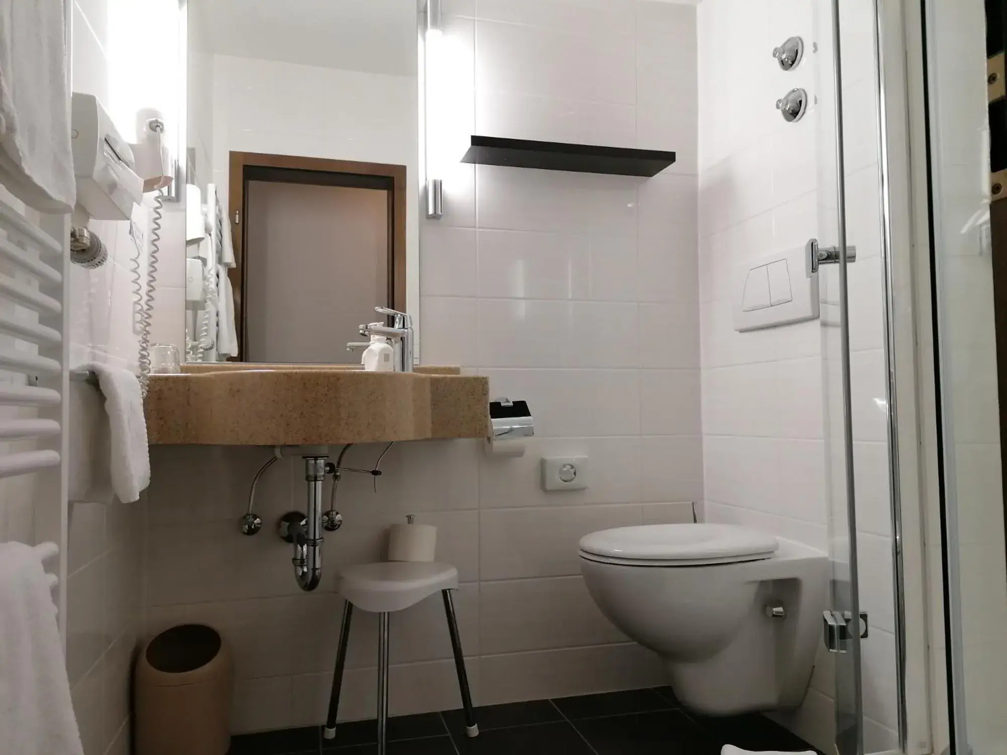 Bathroom in Flair Hotel Dobrachtal